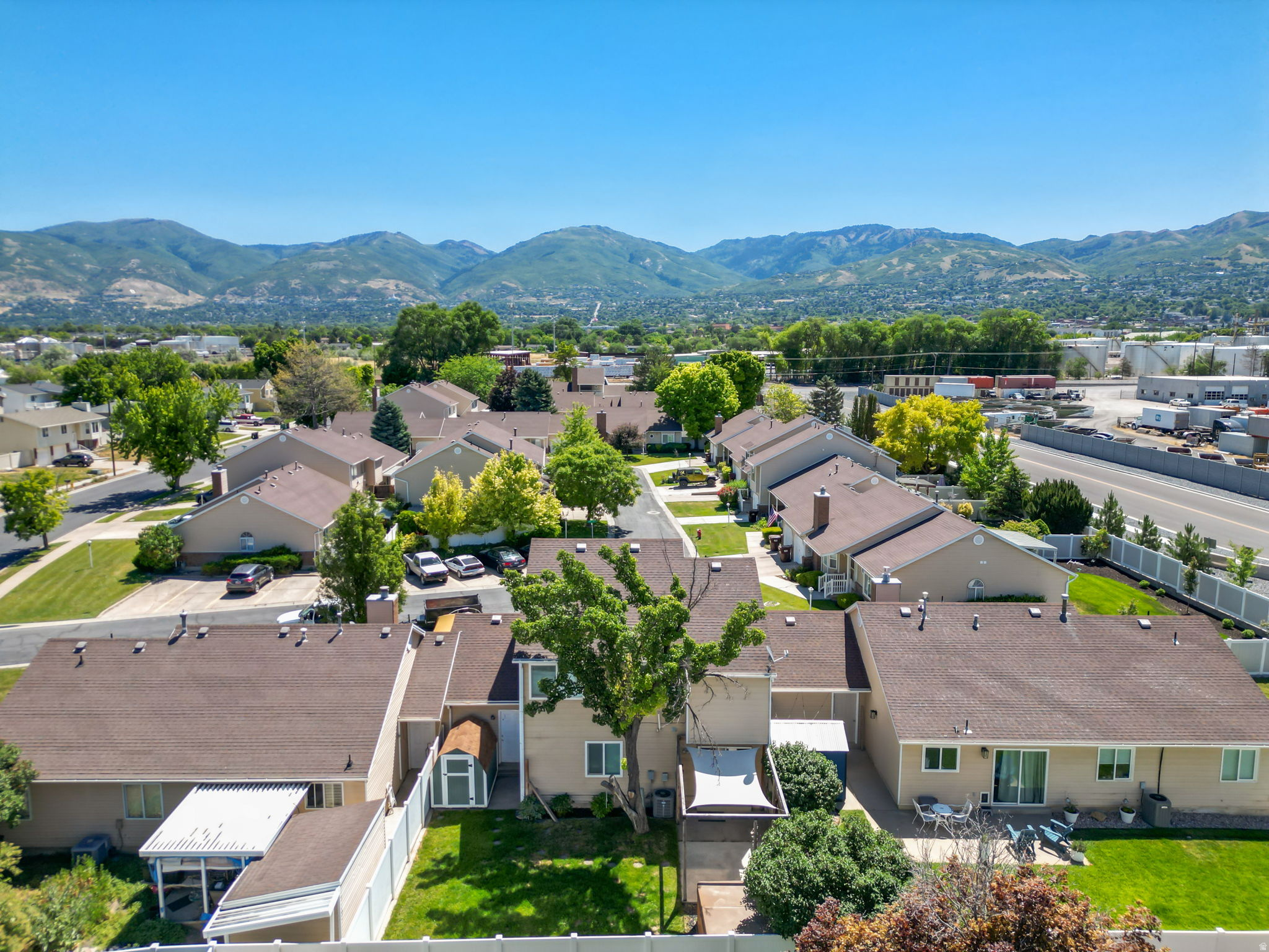 MEADOW CROSSING - Residential