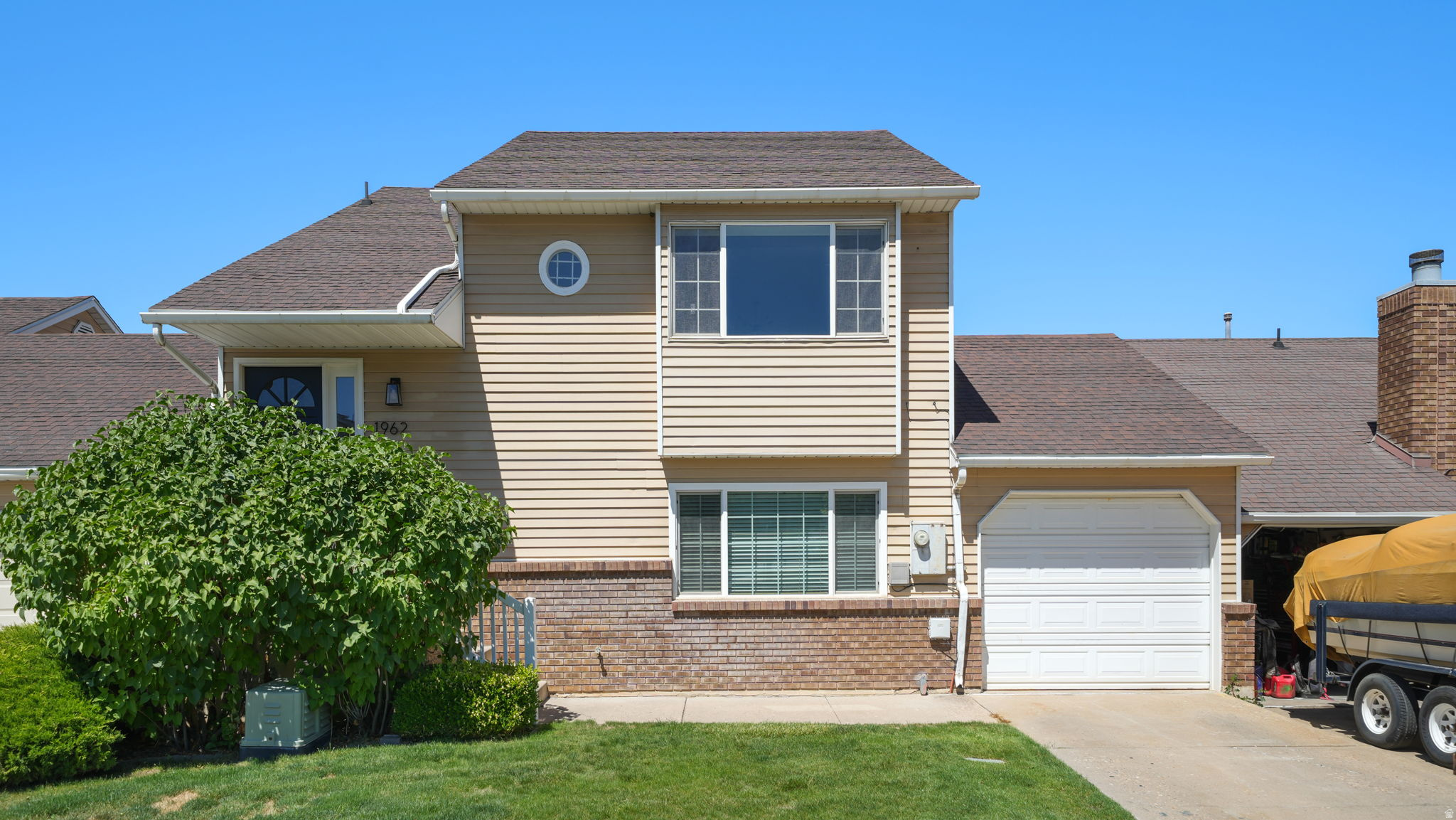 MEADOW CROSSING - Residential