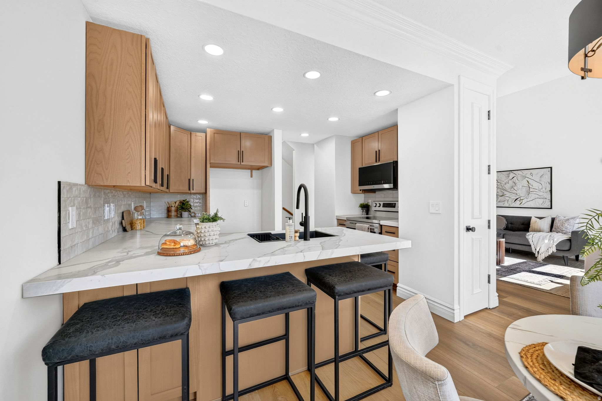 MEADOWS OF HOLLADAY - Residential