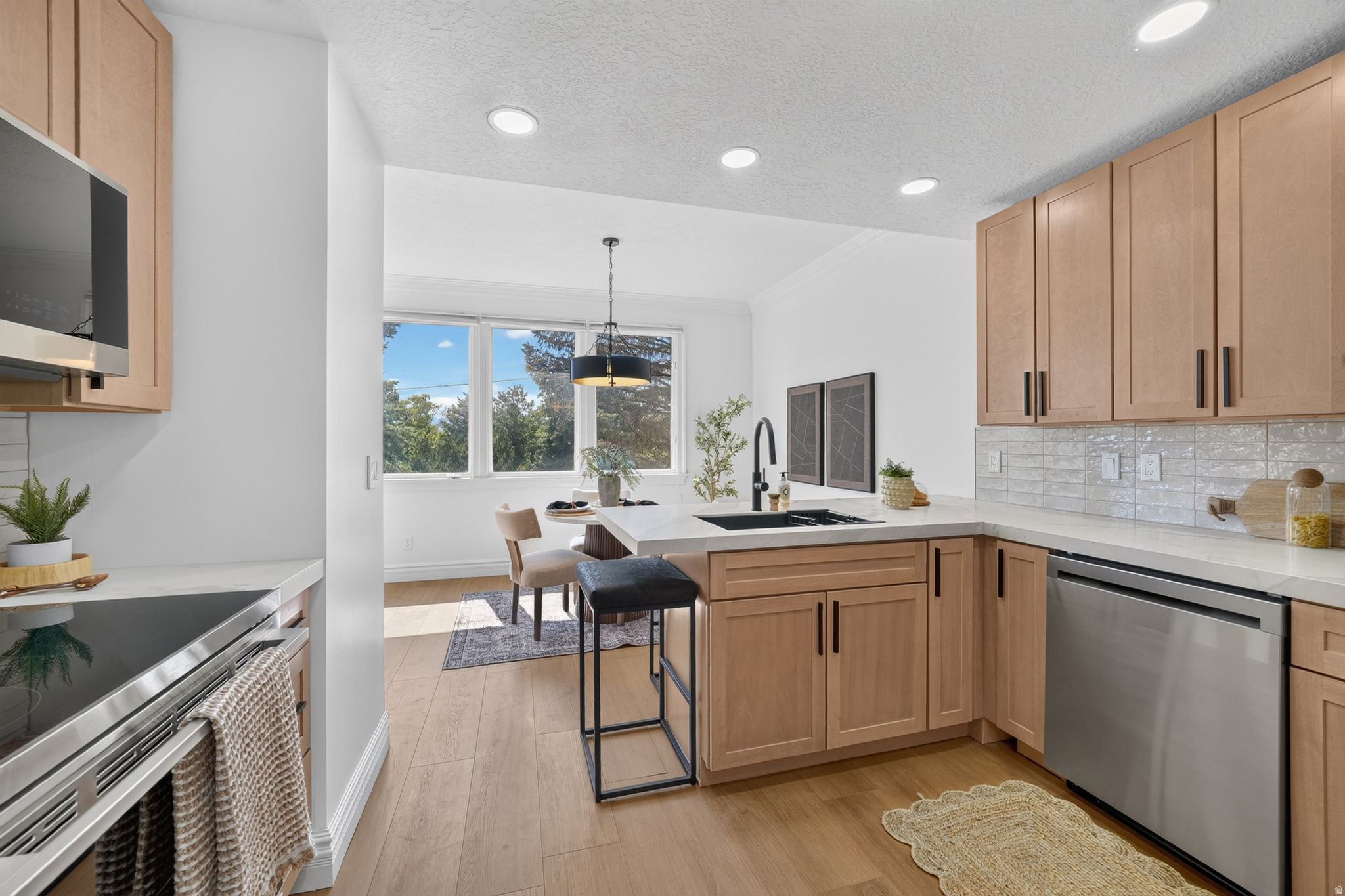 MEADOWS OF HOLLADAY - Residential
