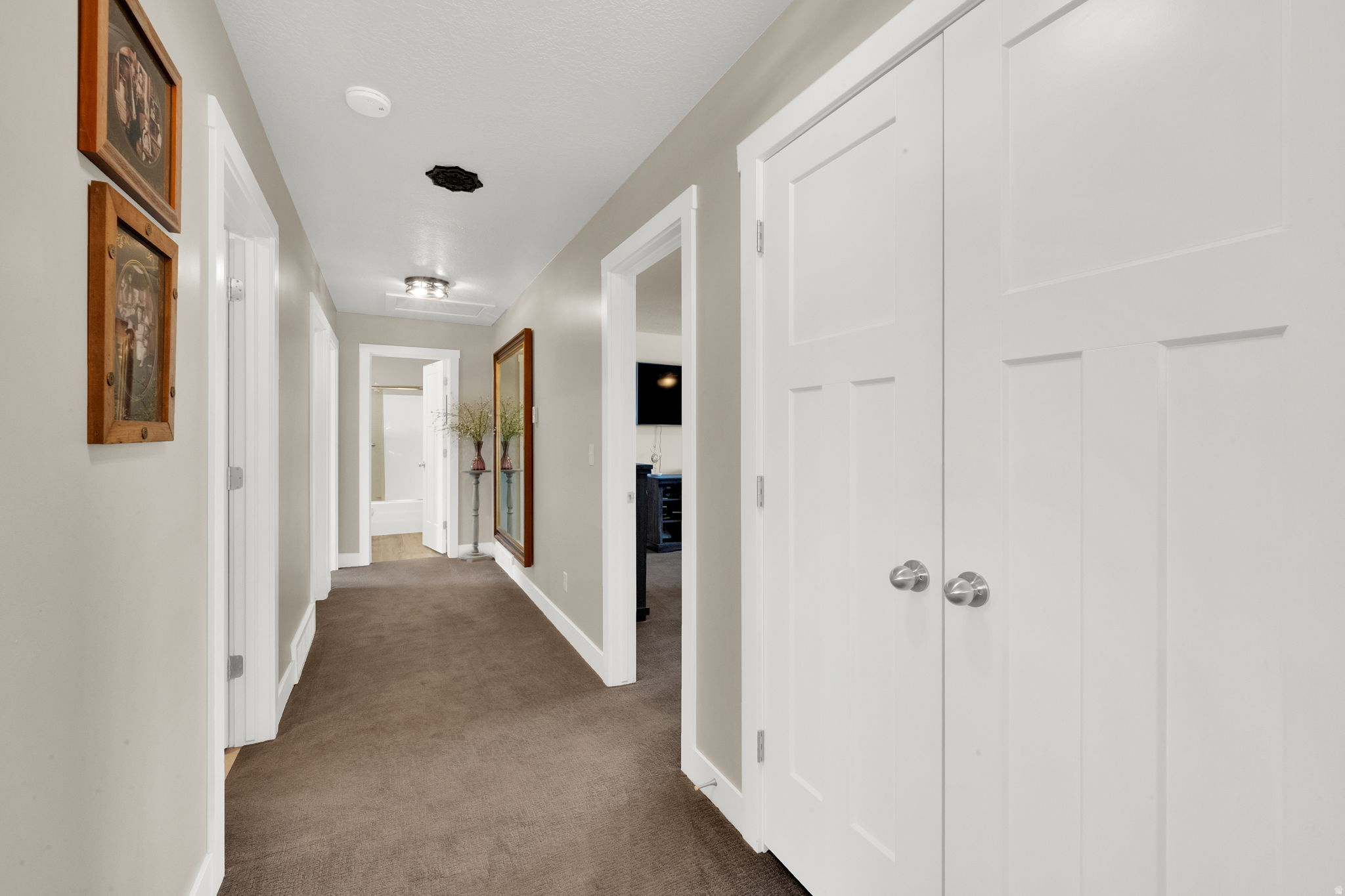 RIDGE - Residential