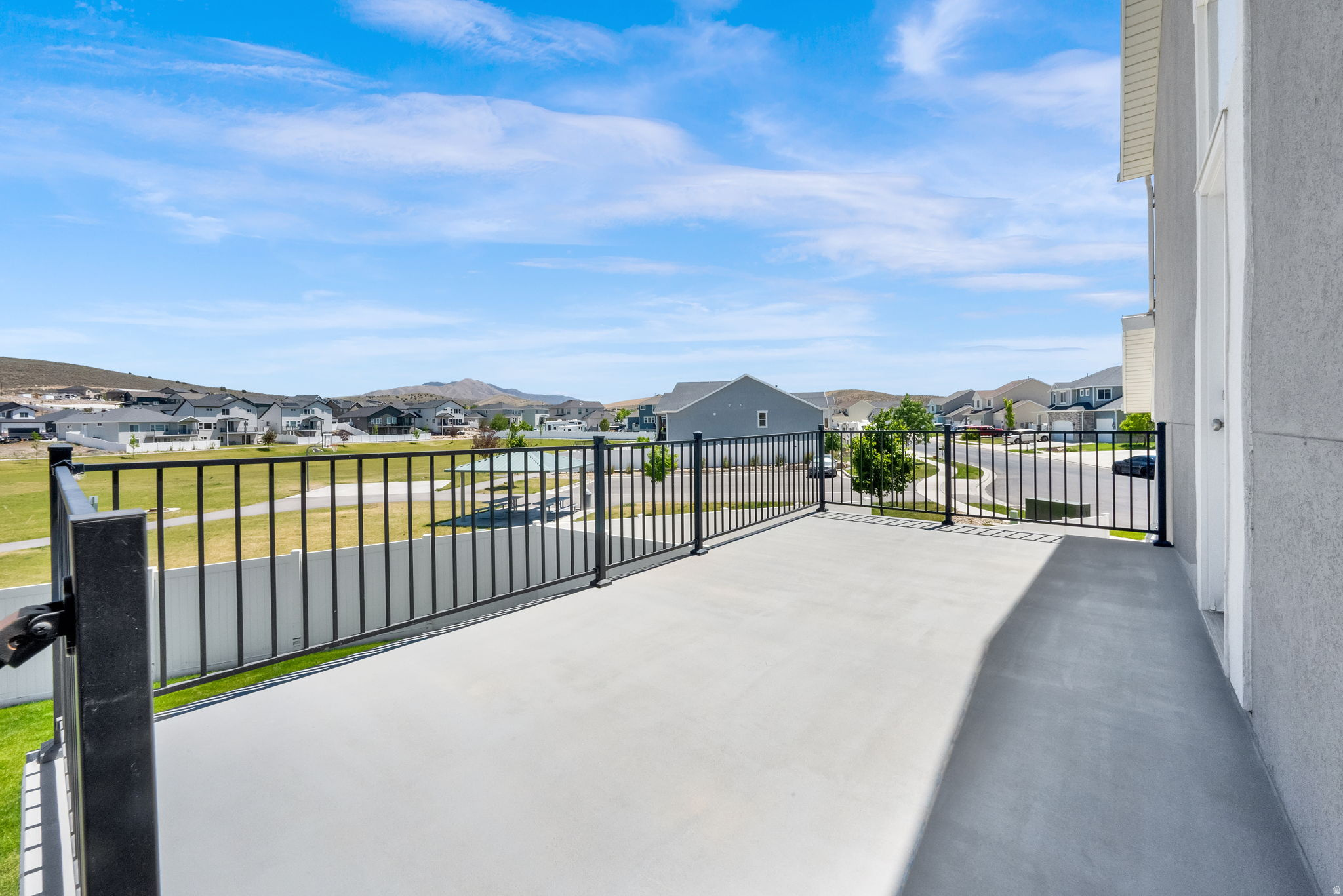 RIDGE - Residential
