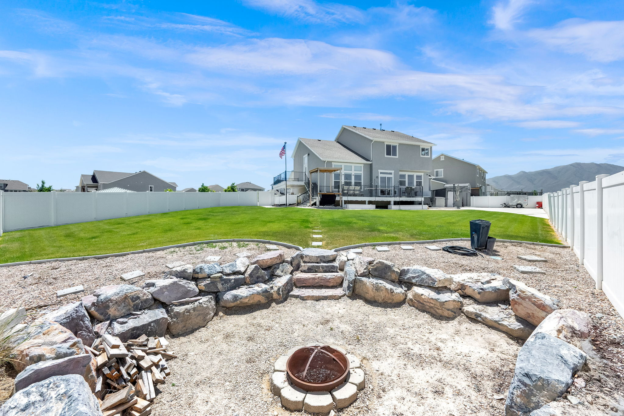 RIDGE - Residential