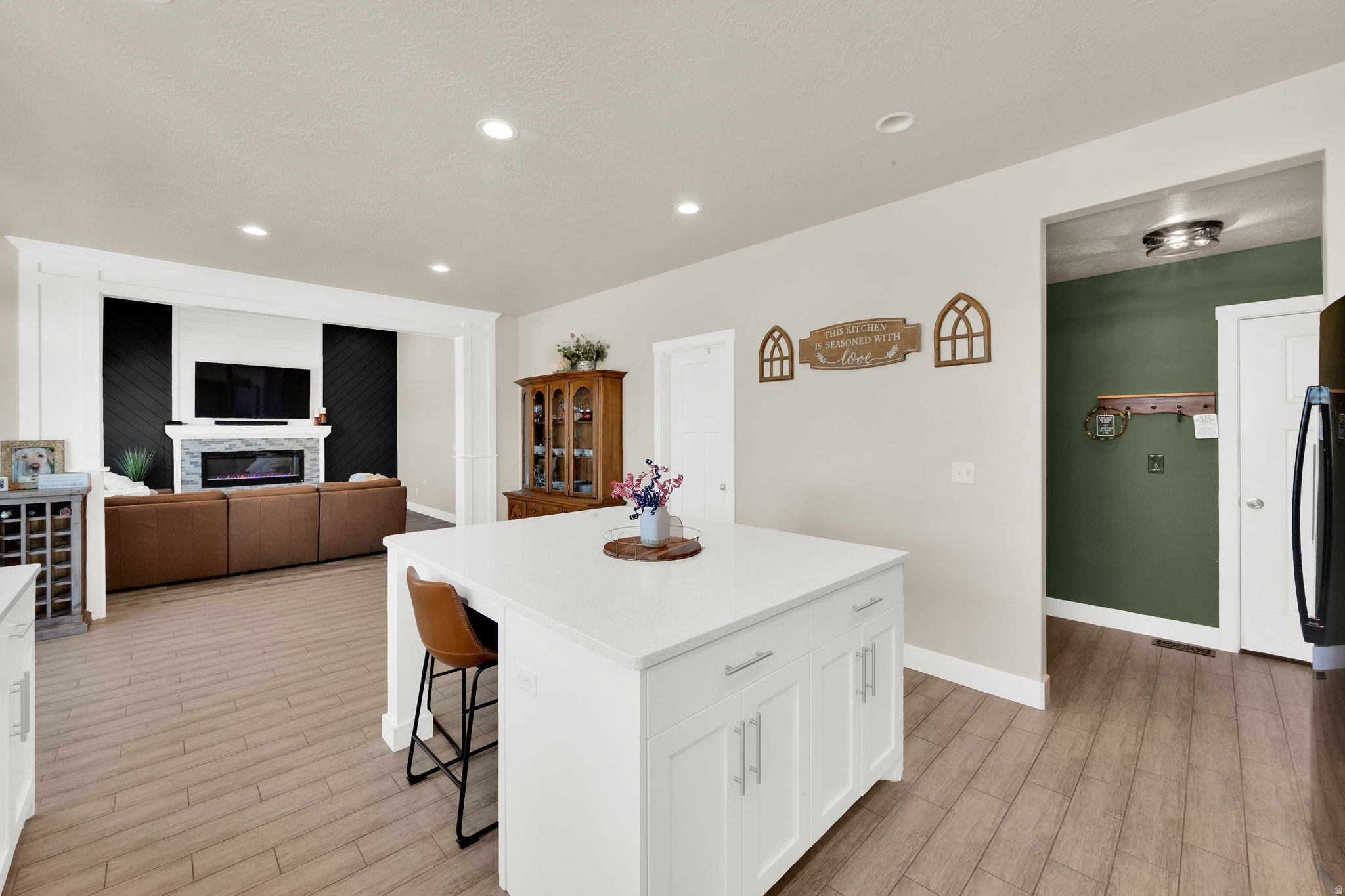 RIDGE - Residential