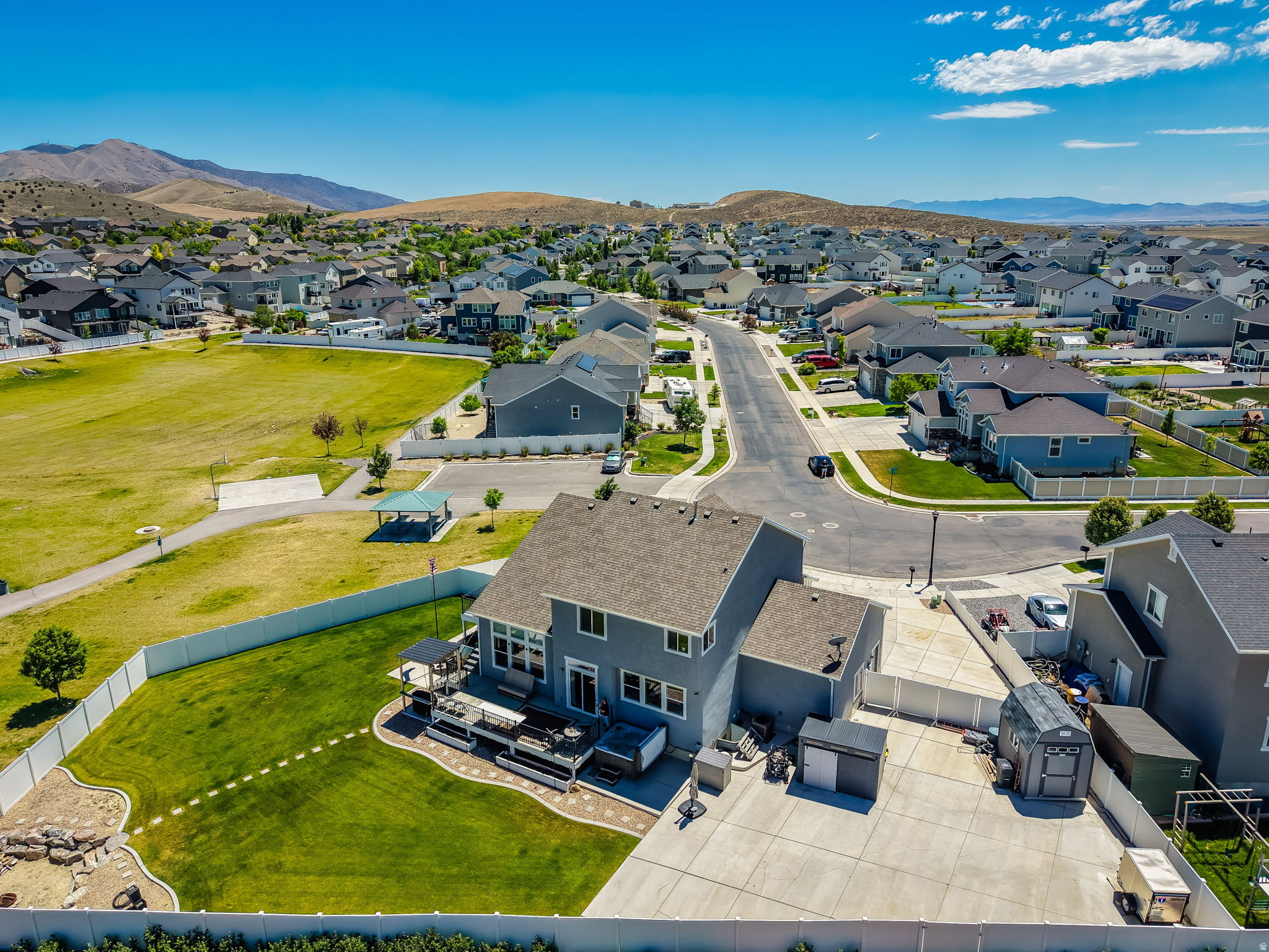 RIDGE - Residential