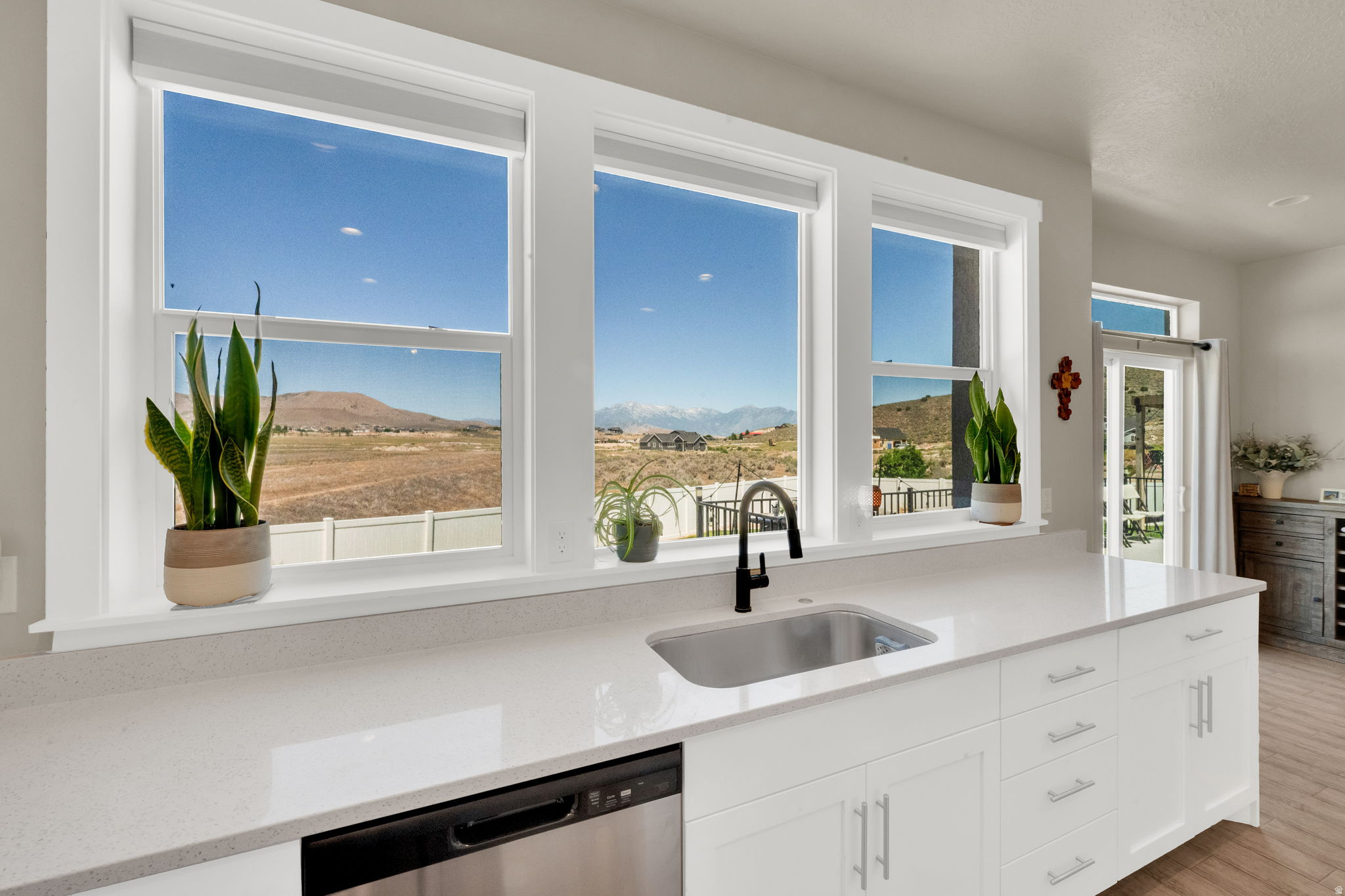 RIDGE - Residential