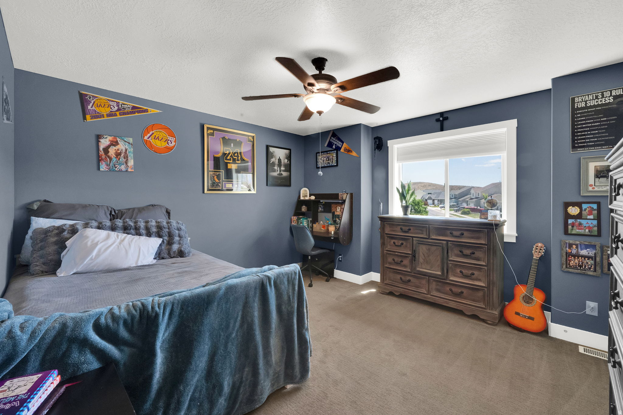 RIDGE - Residential