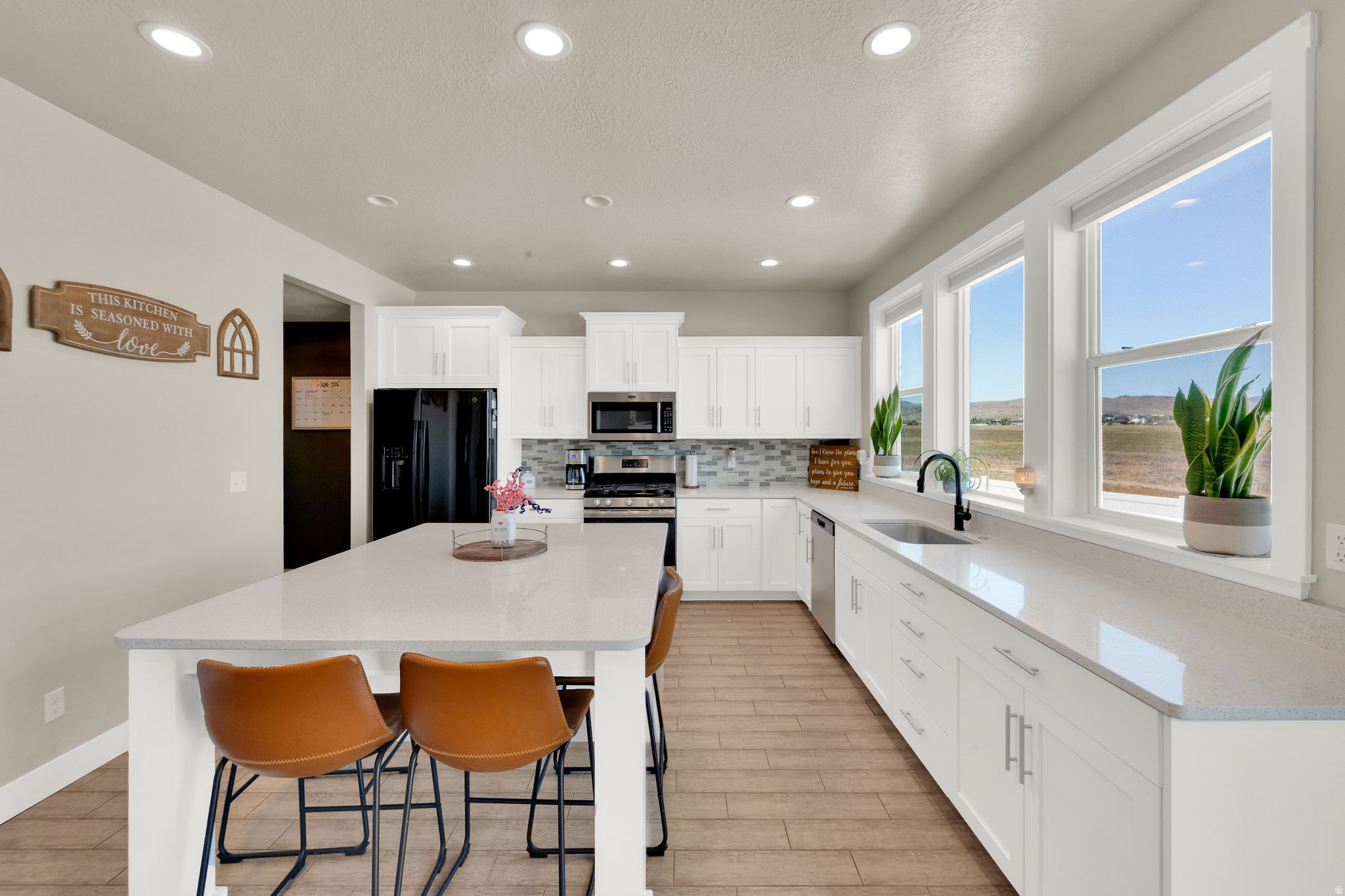 RIDGE - Residential
