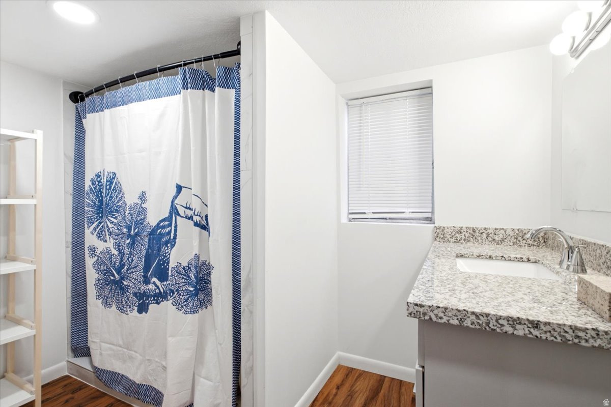 DIAMONDVILLE - Residential