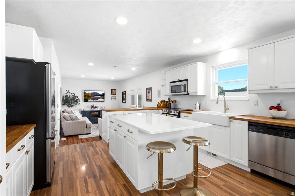 DIAMONDVILLE - Residential
