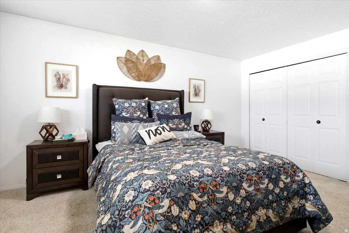 DIAMONDVILLE - Residential