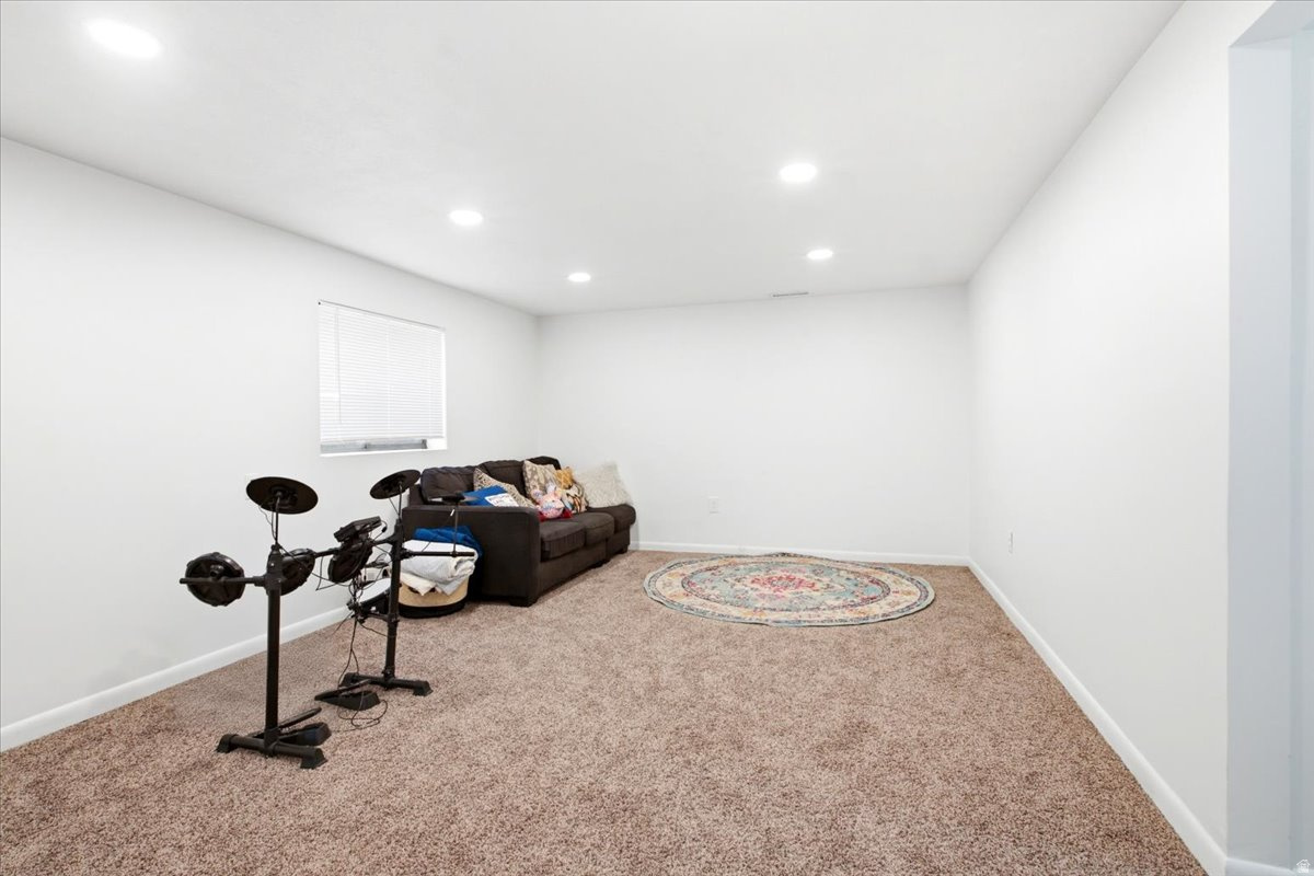 DIAMONDVILLE - Residential