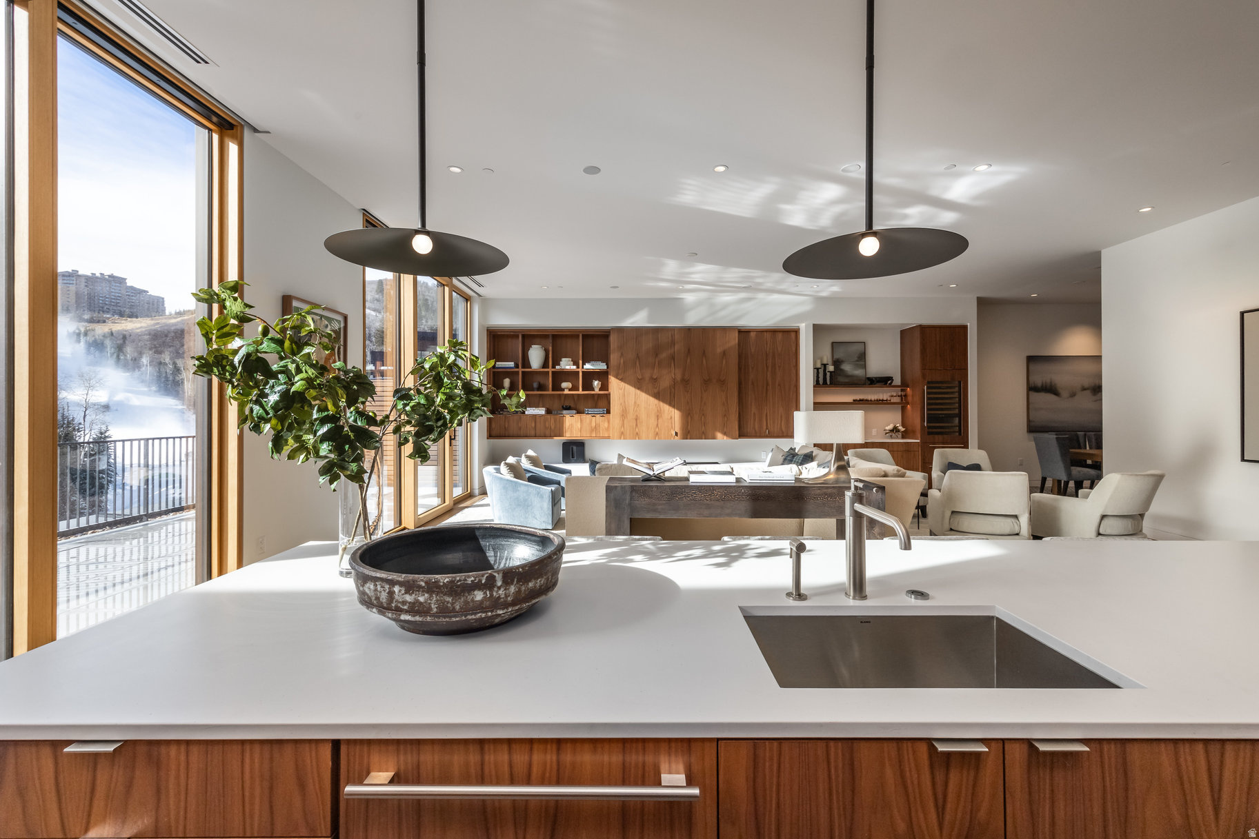 FOUNDERS PLACE - Residential