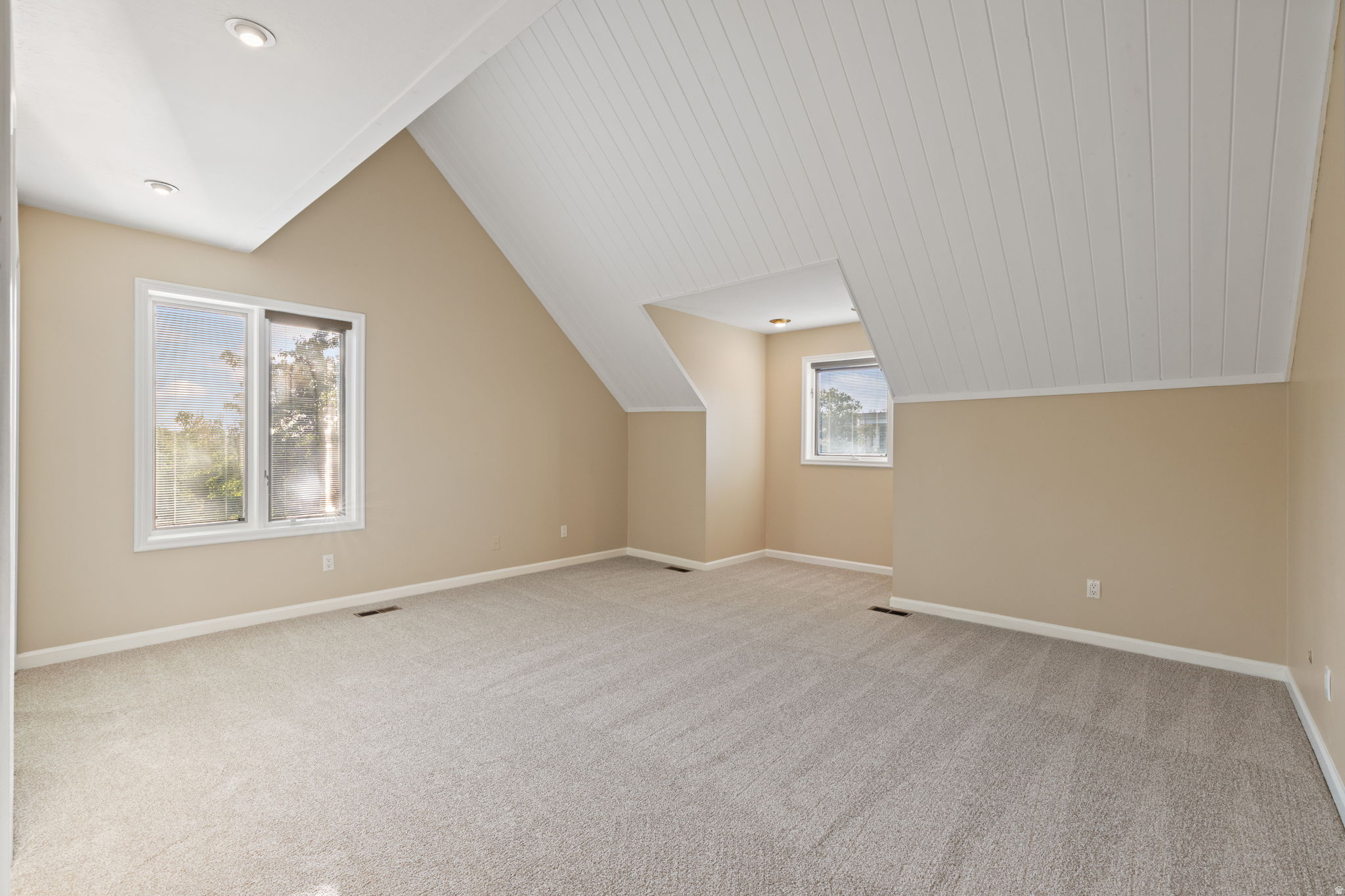 KINGSTON HILLS - Residential