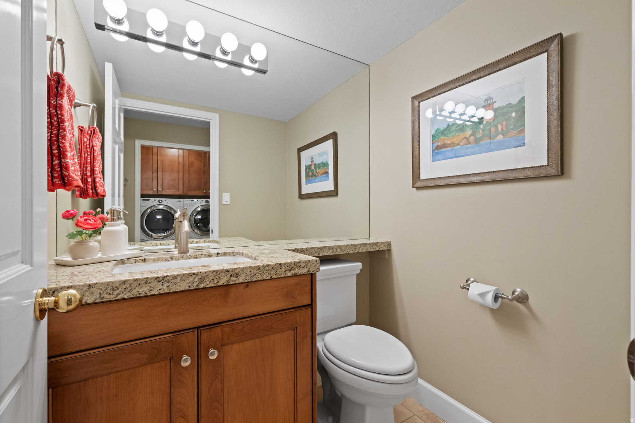 KINGSTON HILLS - Residential
