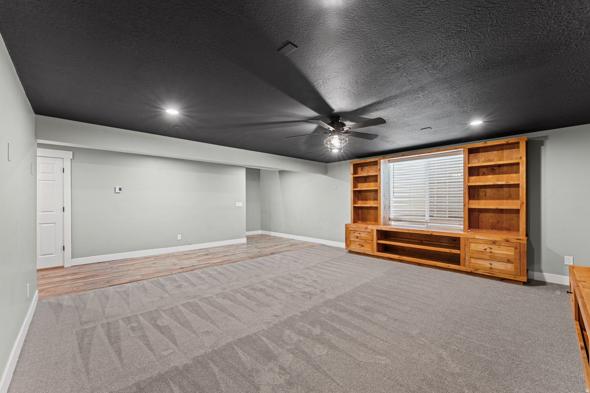 COVE AT HERRIMAN SPRINGS - Residential