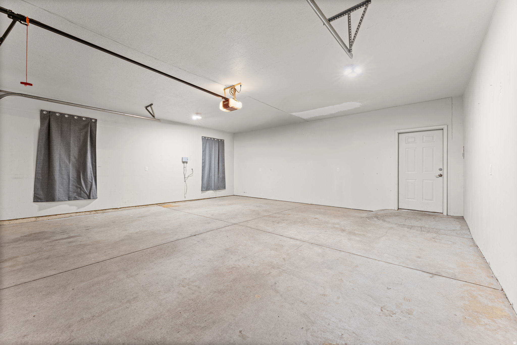 COVE AT HERRIMAN SPRINGS - Residential