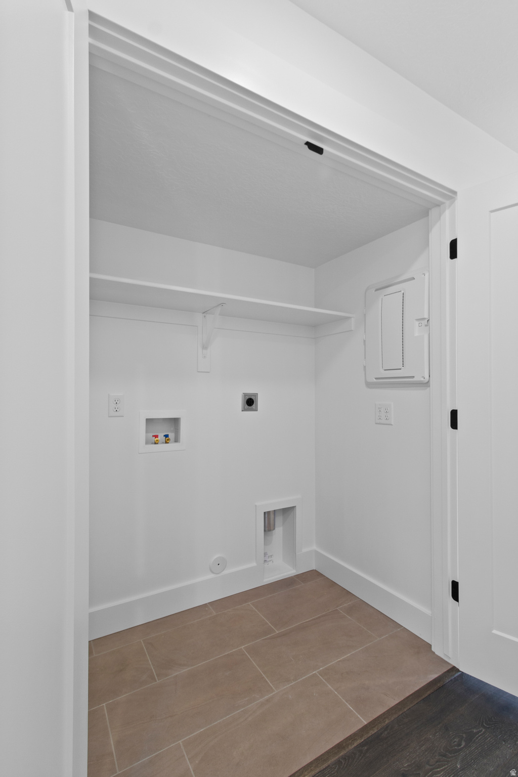 ARCHIBALD ESTATES - Residential