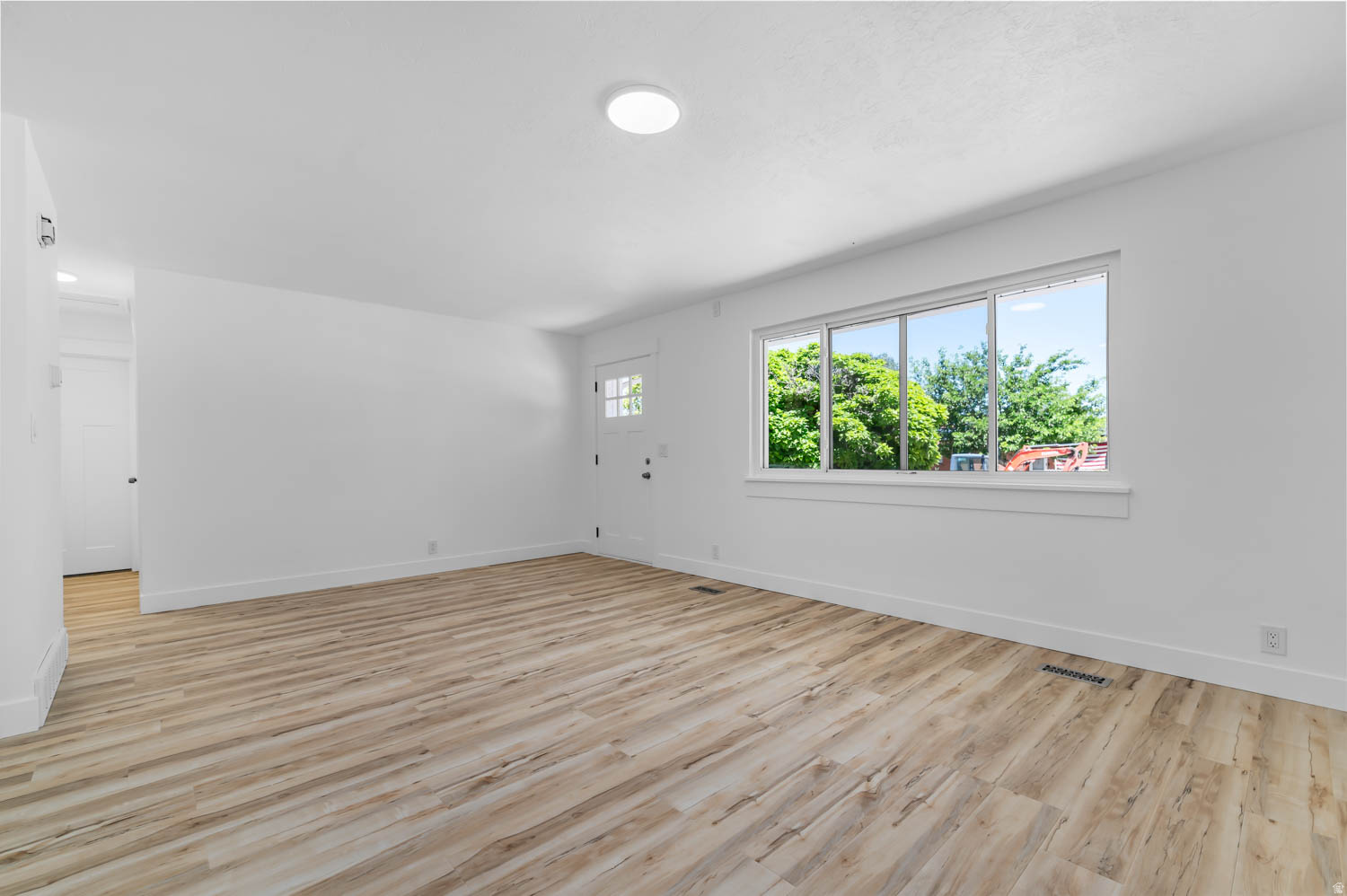 WESTWOOD #3 - Residential