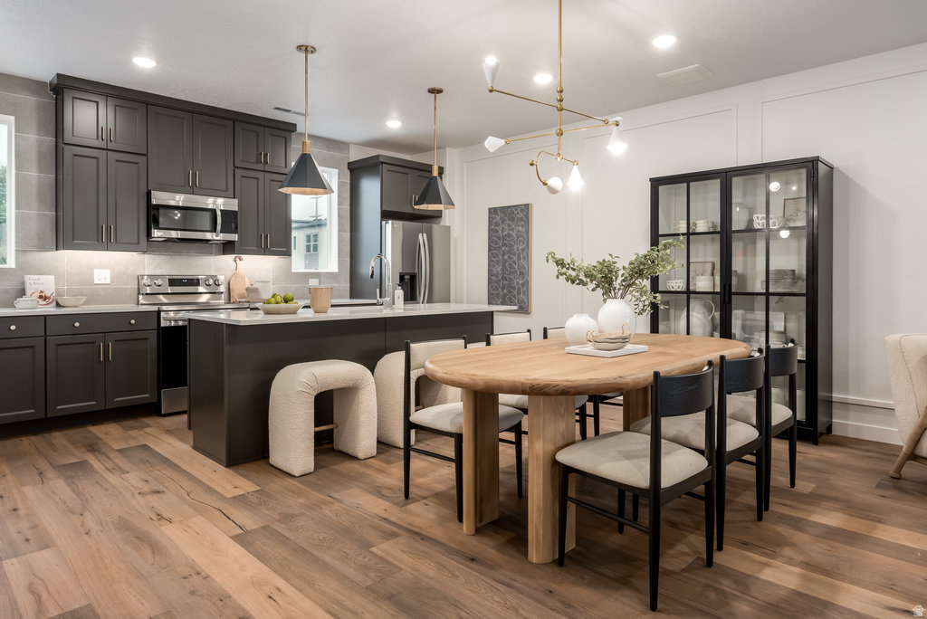 BULLION - Residential