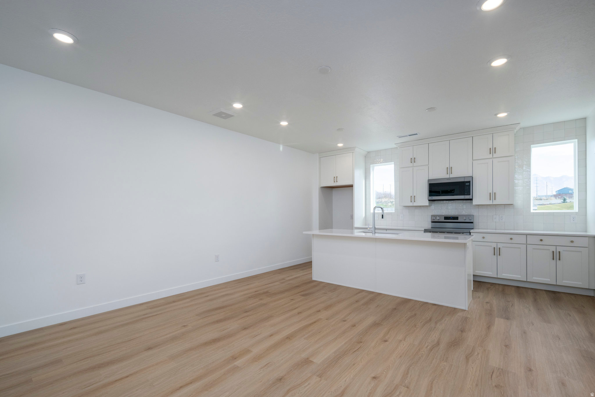 BULLION - Residential