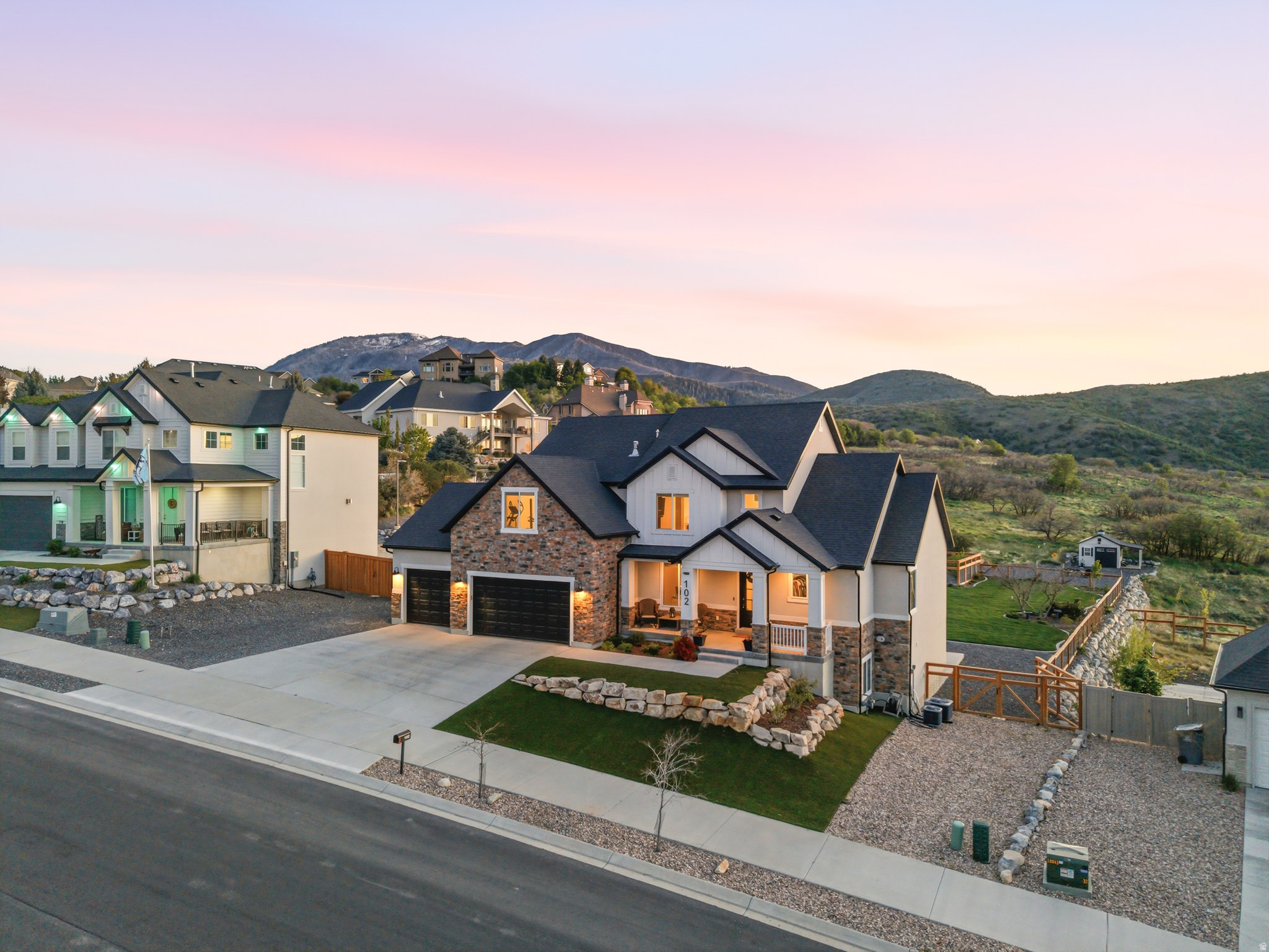 GLADSTIAN VIEW ESTATES - Residential