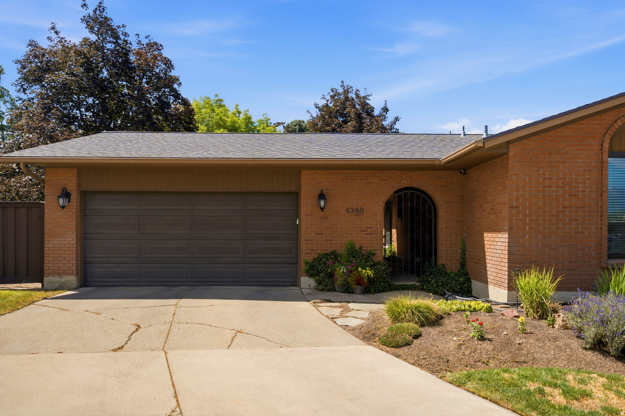HAWARDEN ESTATES - Residential