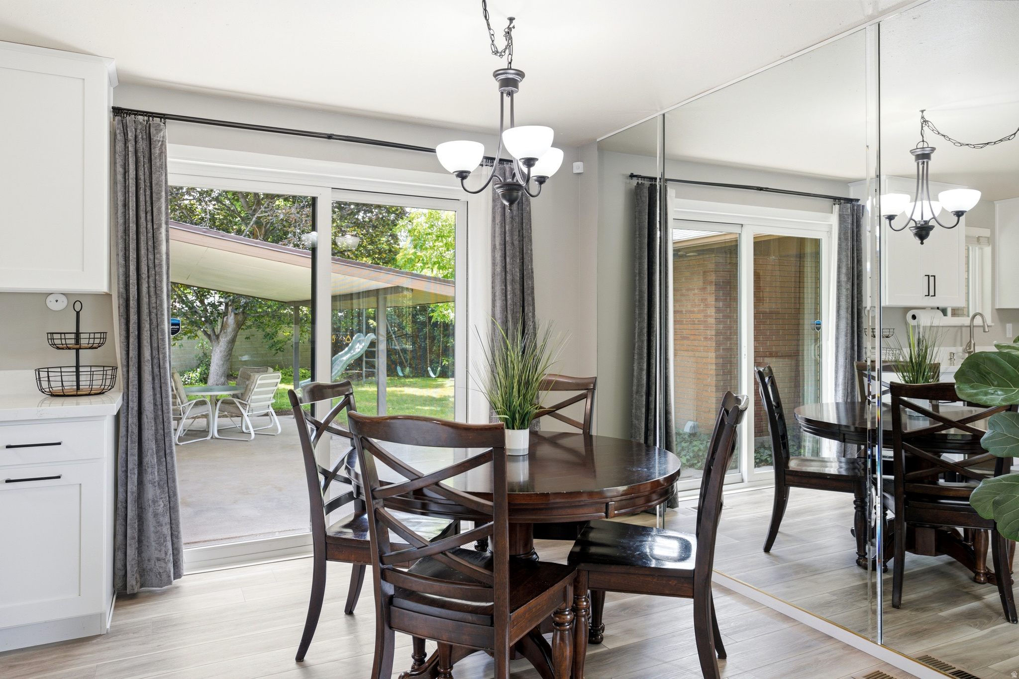 HAWARDEN ESTATES - Residential