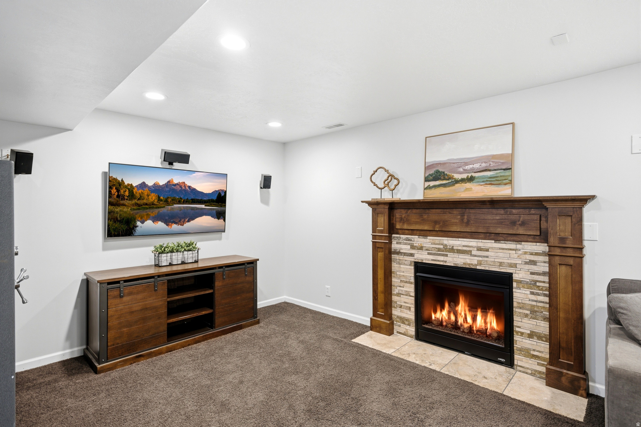 HAWARDEN ESTATES - Residential