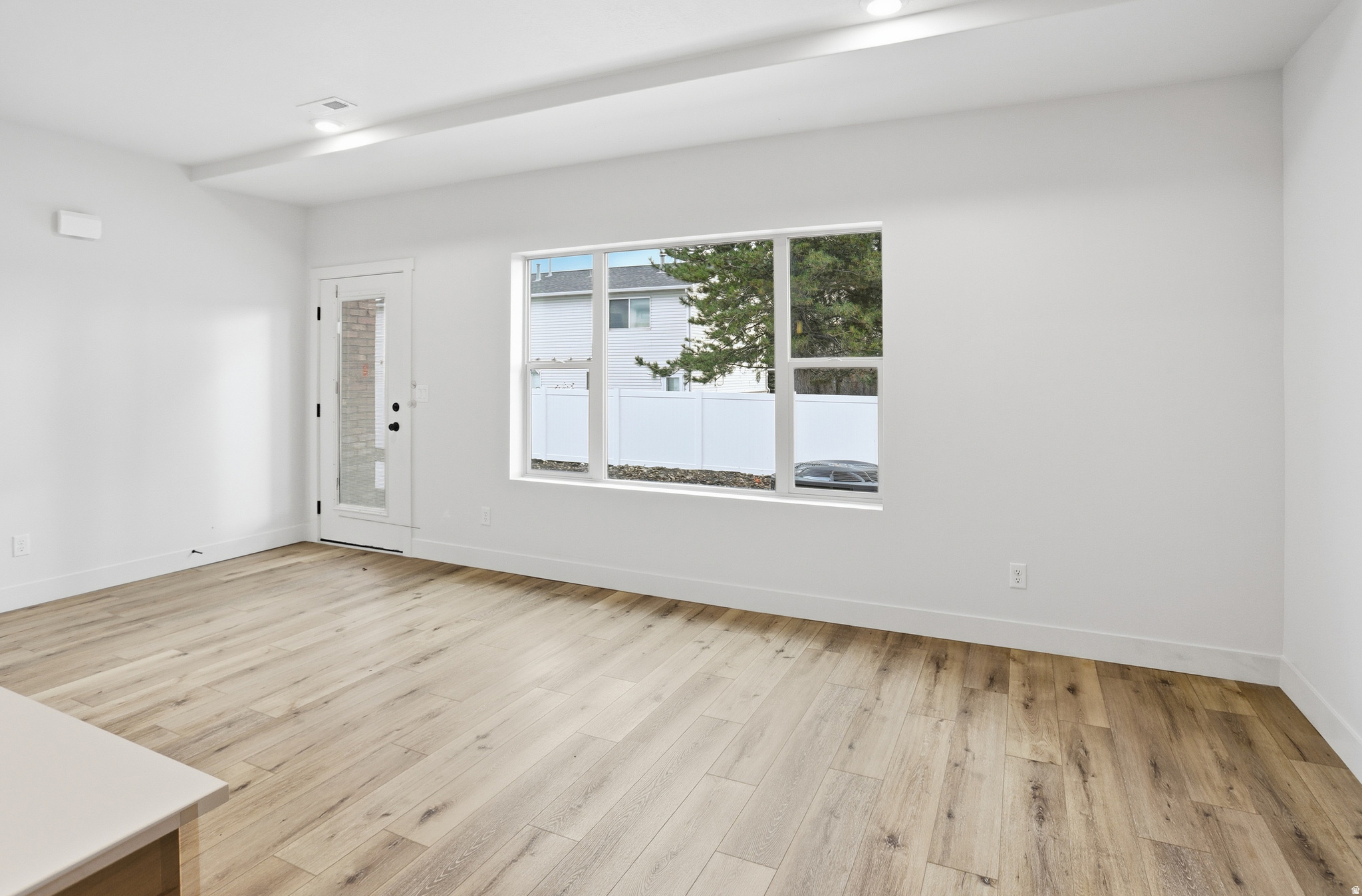 DYLAN - Residential