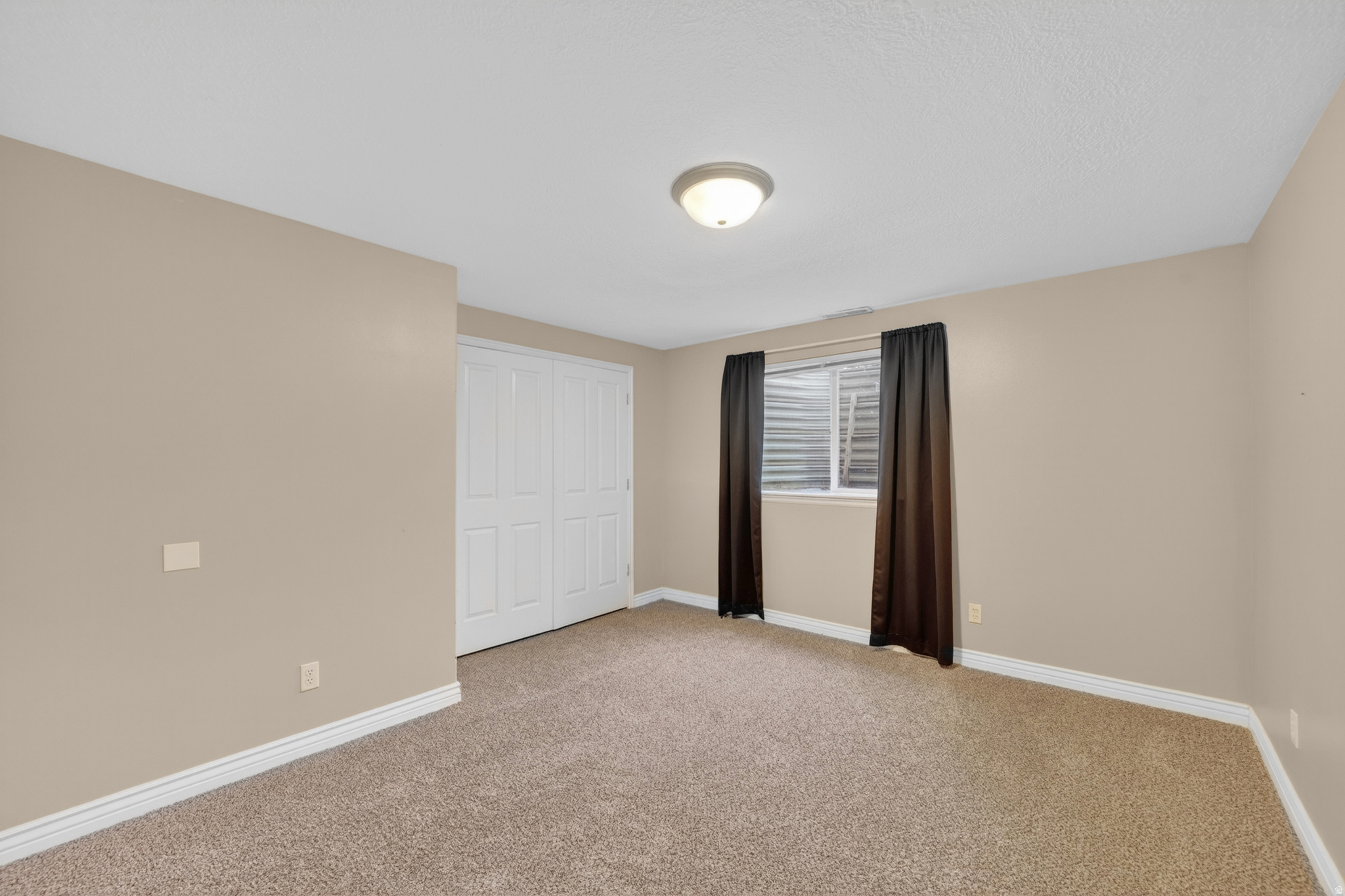 MOUNTAIN PARK ESTATES - Residential