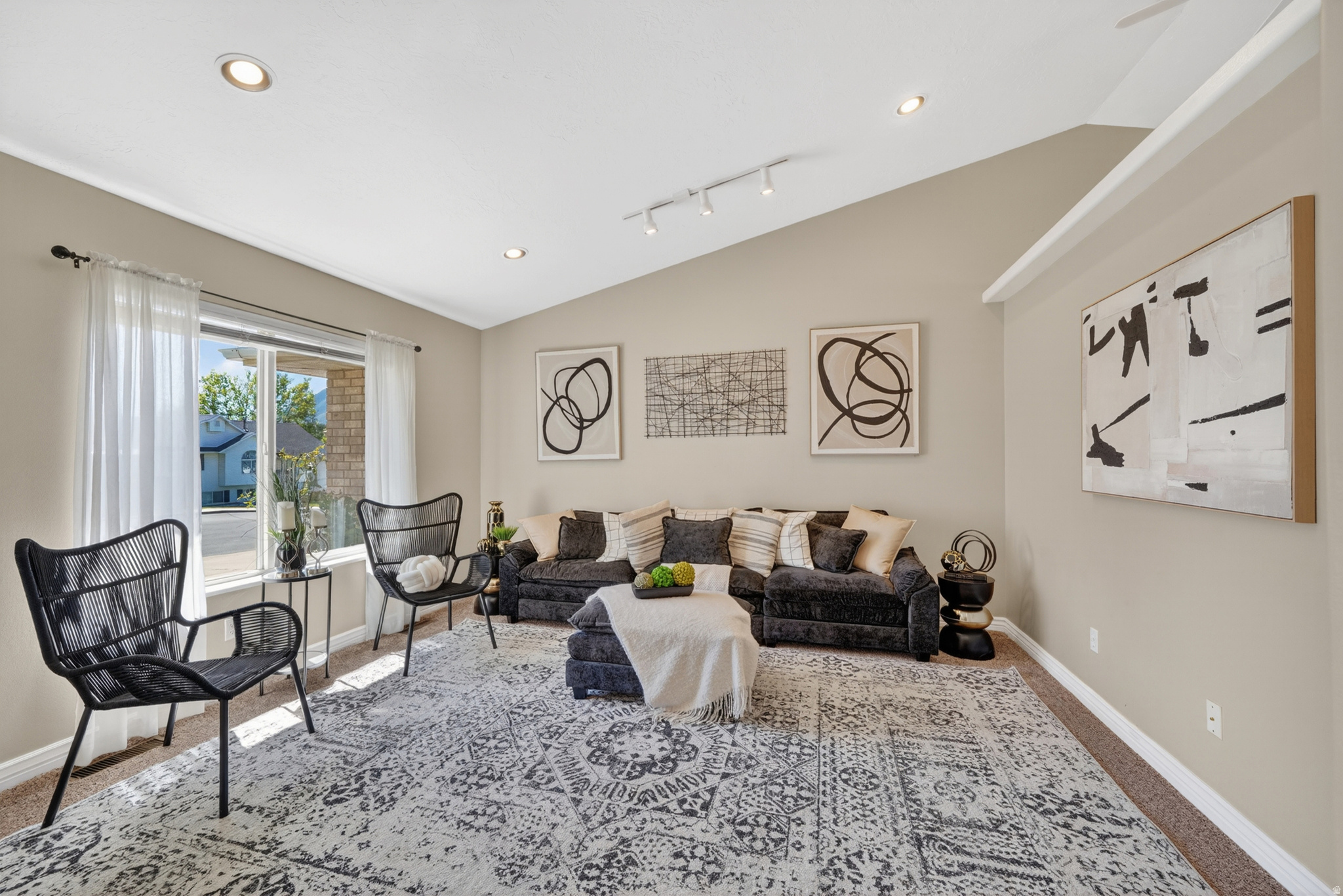 MOUNTAIN PARK ESTATES - Residential