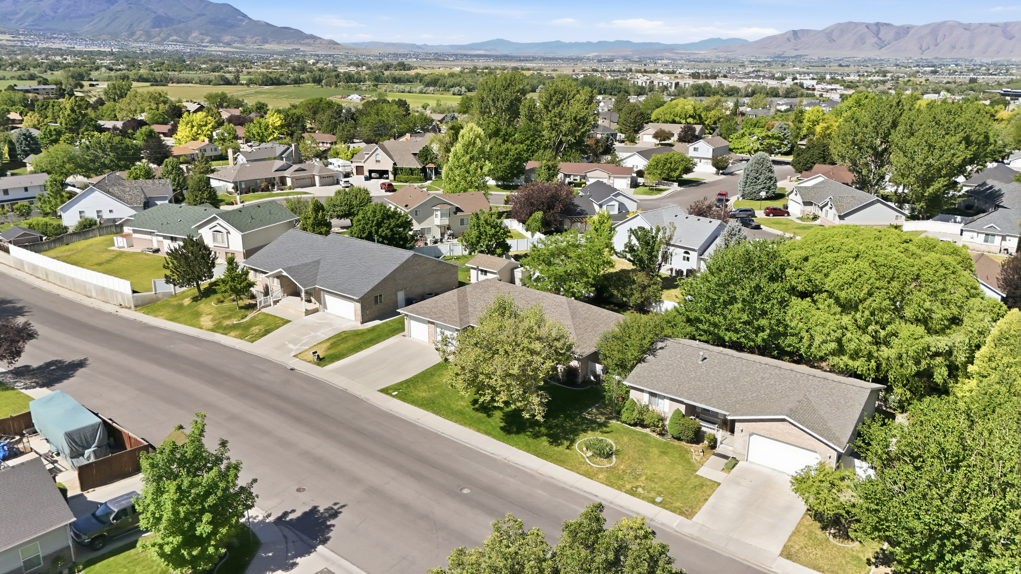 MOUNTAIN PARK ESTATES - Residential