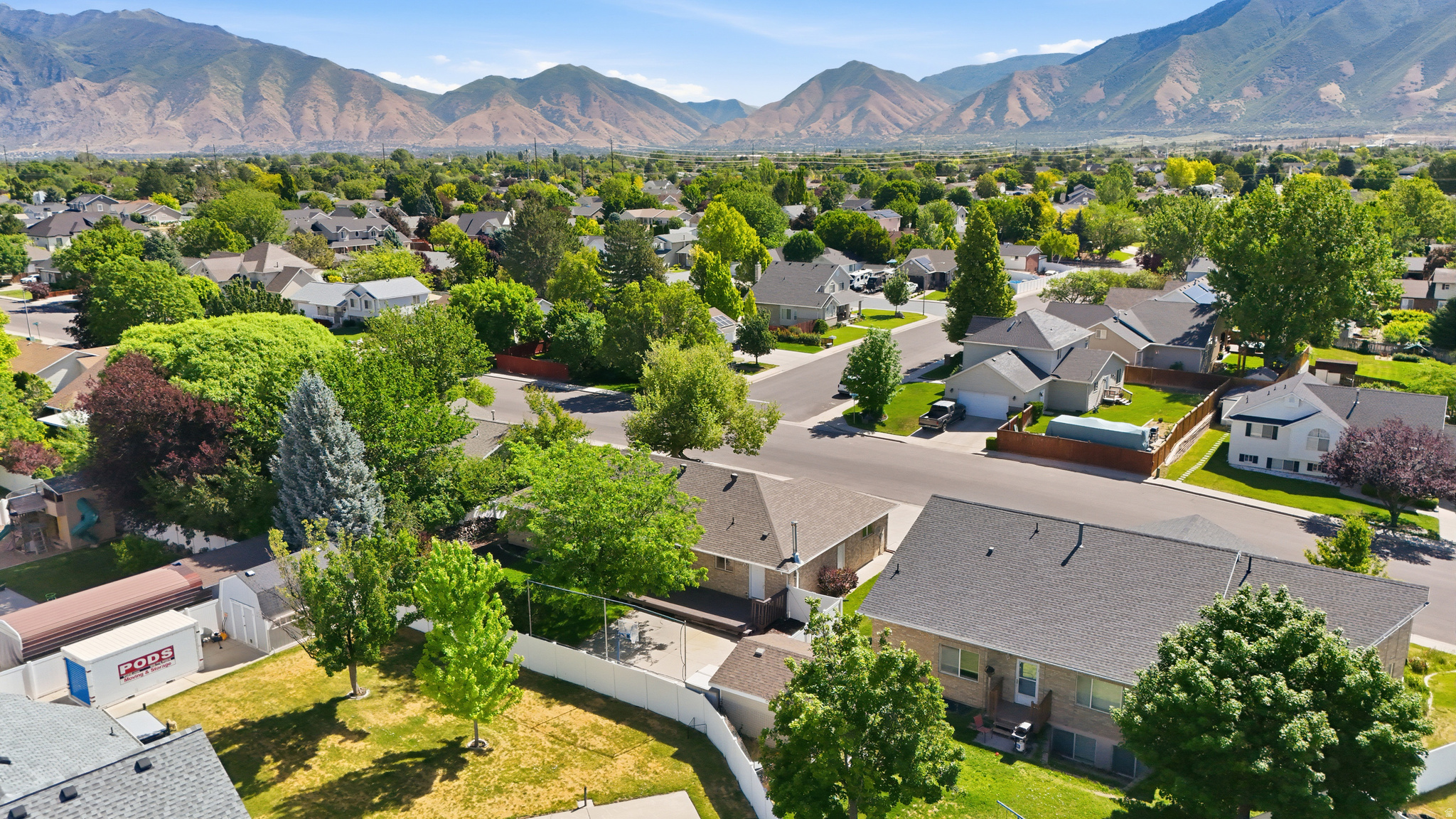 MOUNTAIN PARK ESTATES - Residential