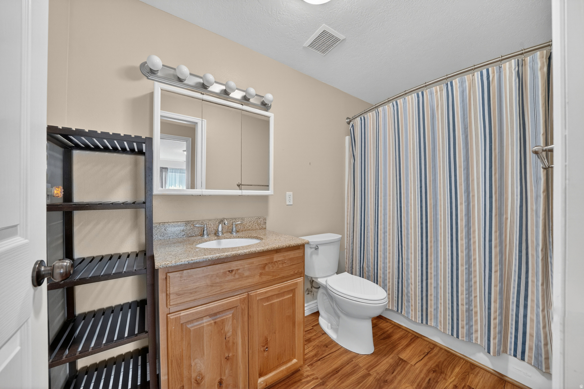 MOUNTAIN PARK ESTATES - Residential