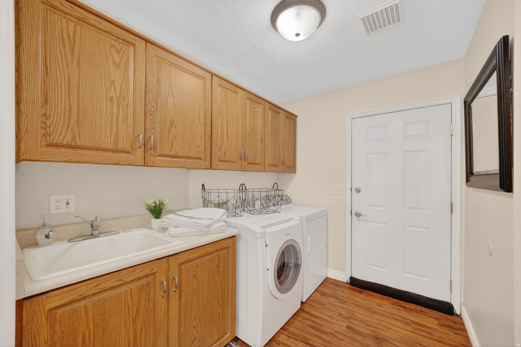MOUNTAIN PARK ESTATES - Residential