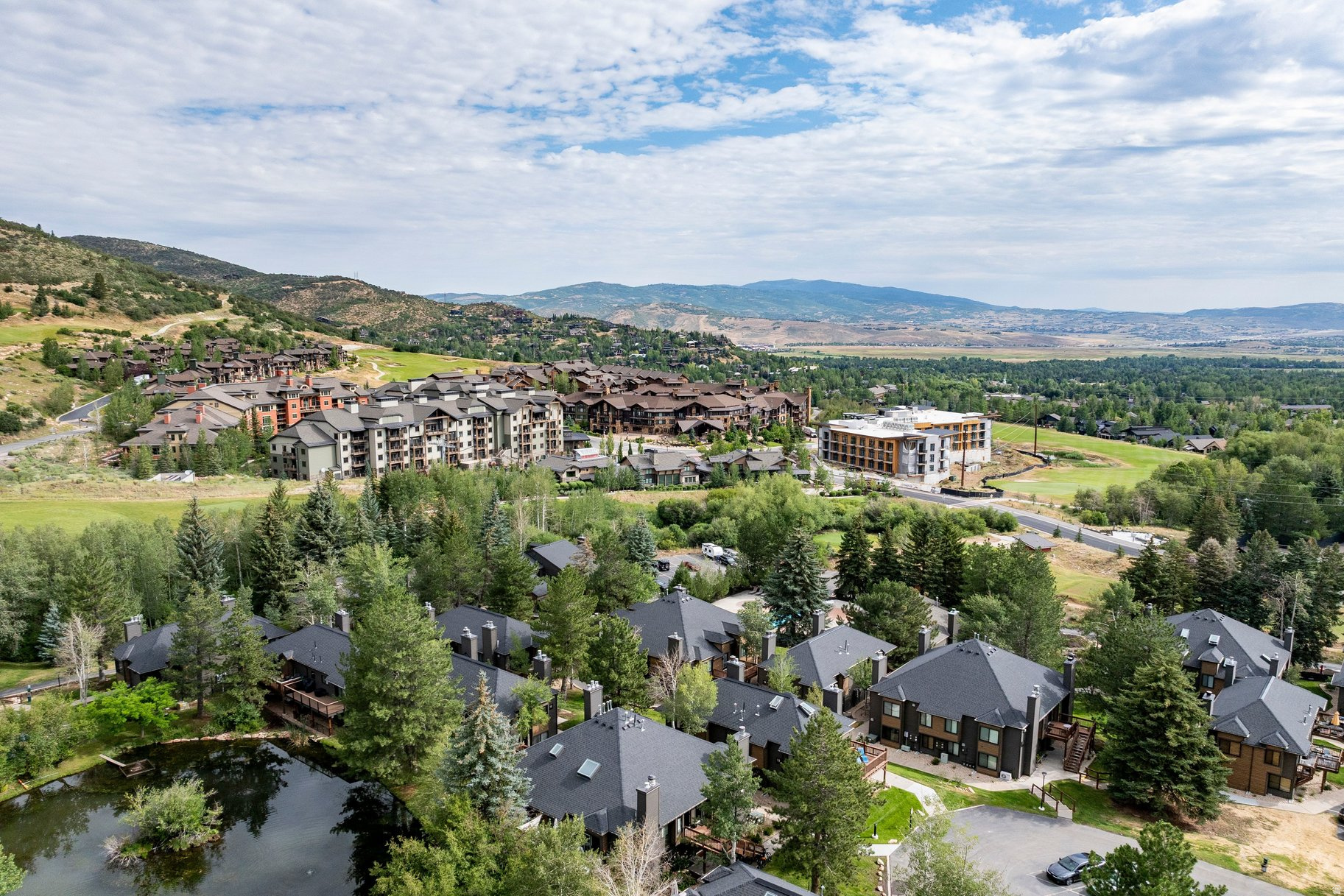 HIDDEN CREEK - Residential