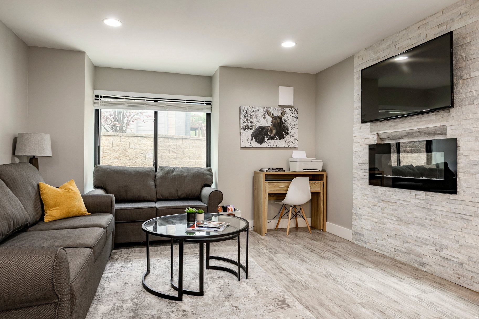HIDDEN CREEK - Residential