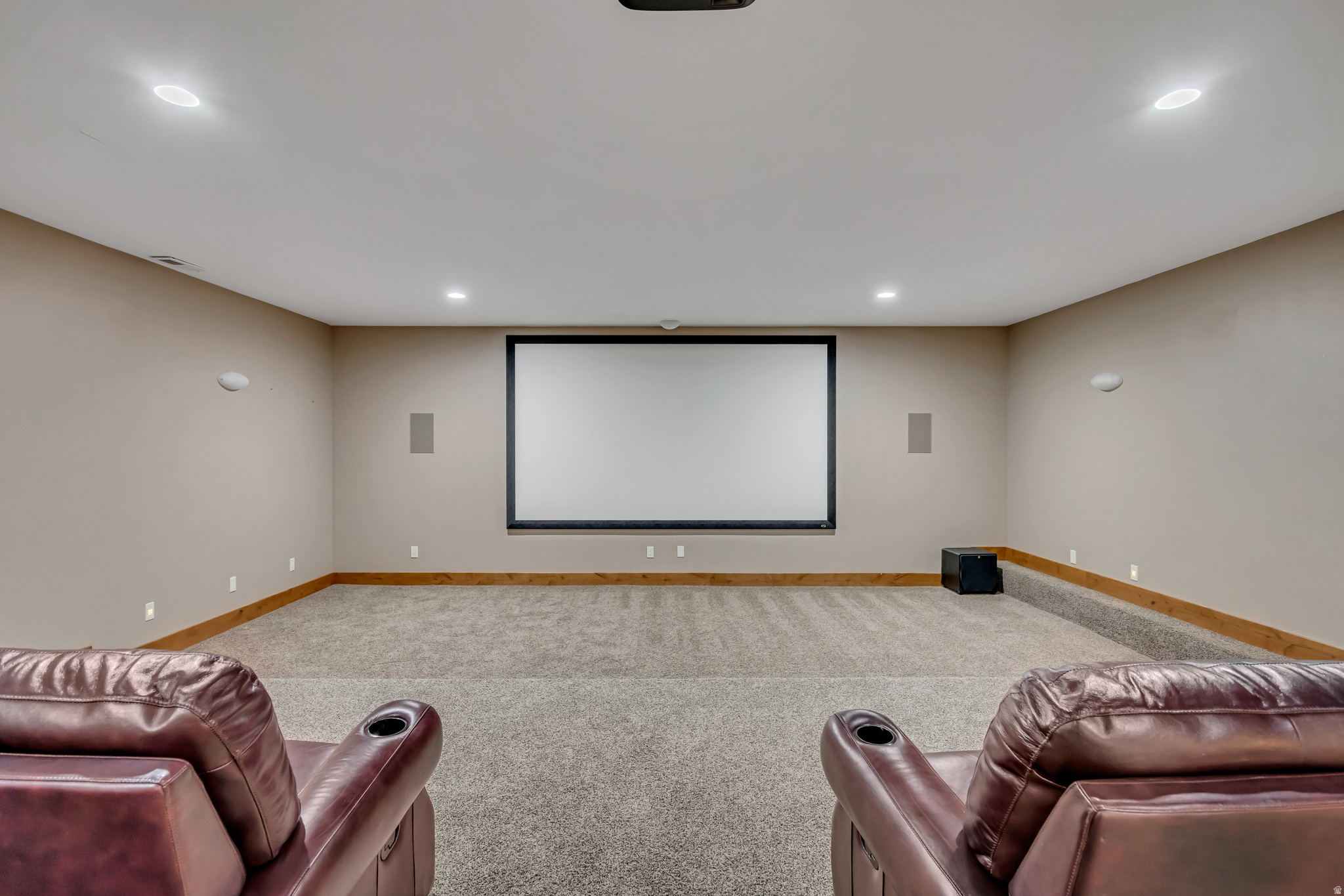 MAPLETON HIGHLANDS - Residential