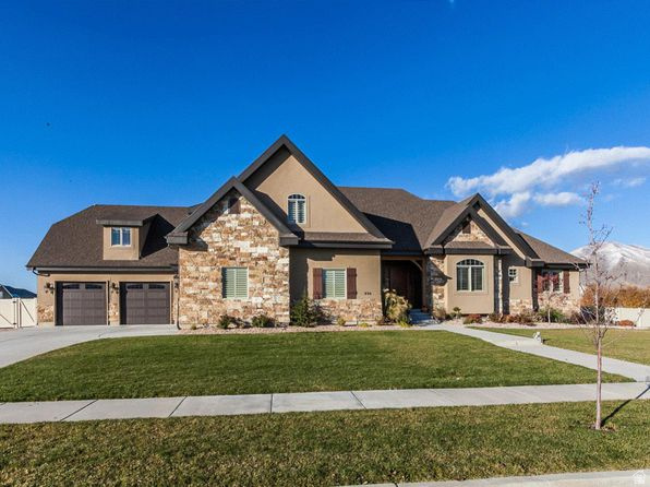 MAPLETON HIGHLANDS - Residential