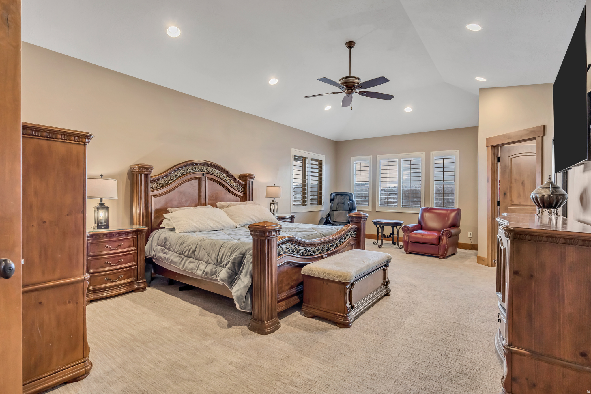 MAPLETON HIGHLANDS - Residential