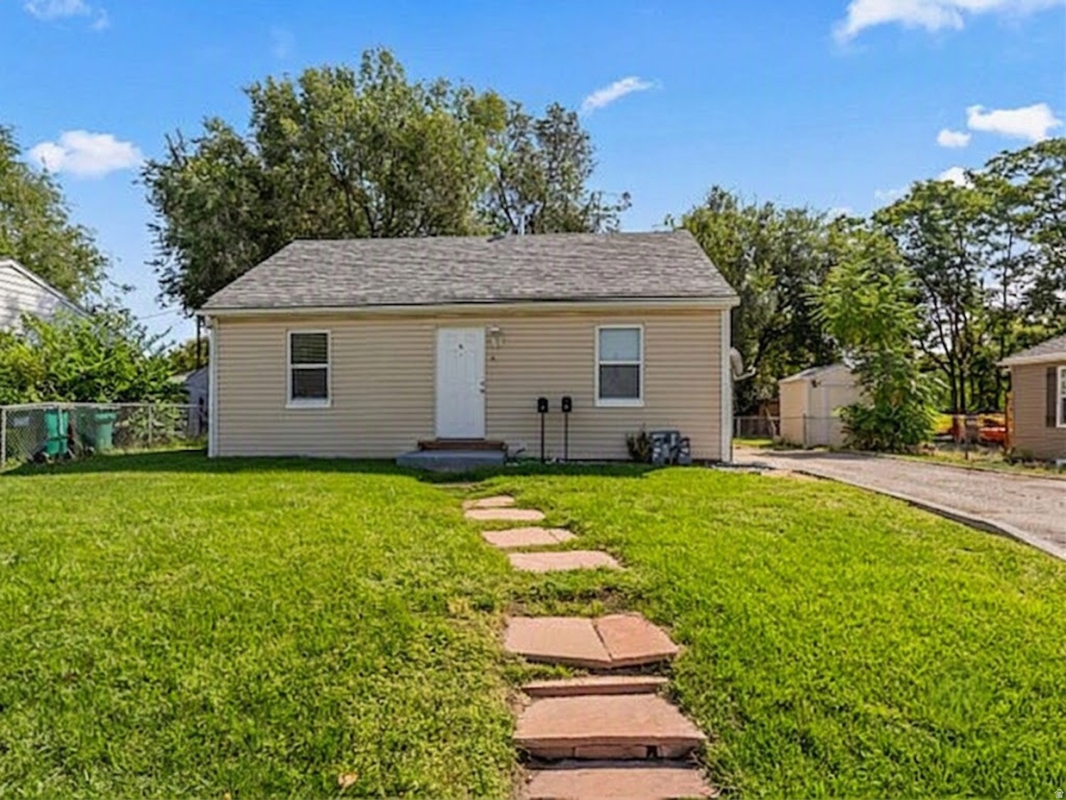 SMITH VILLAGE SUBDIV - Residential