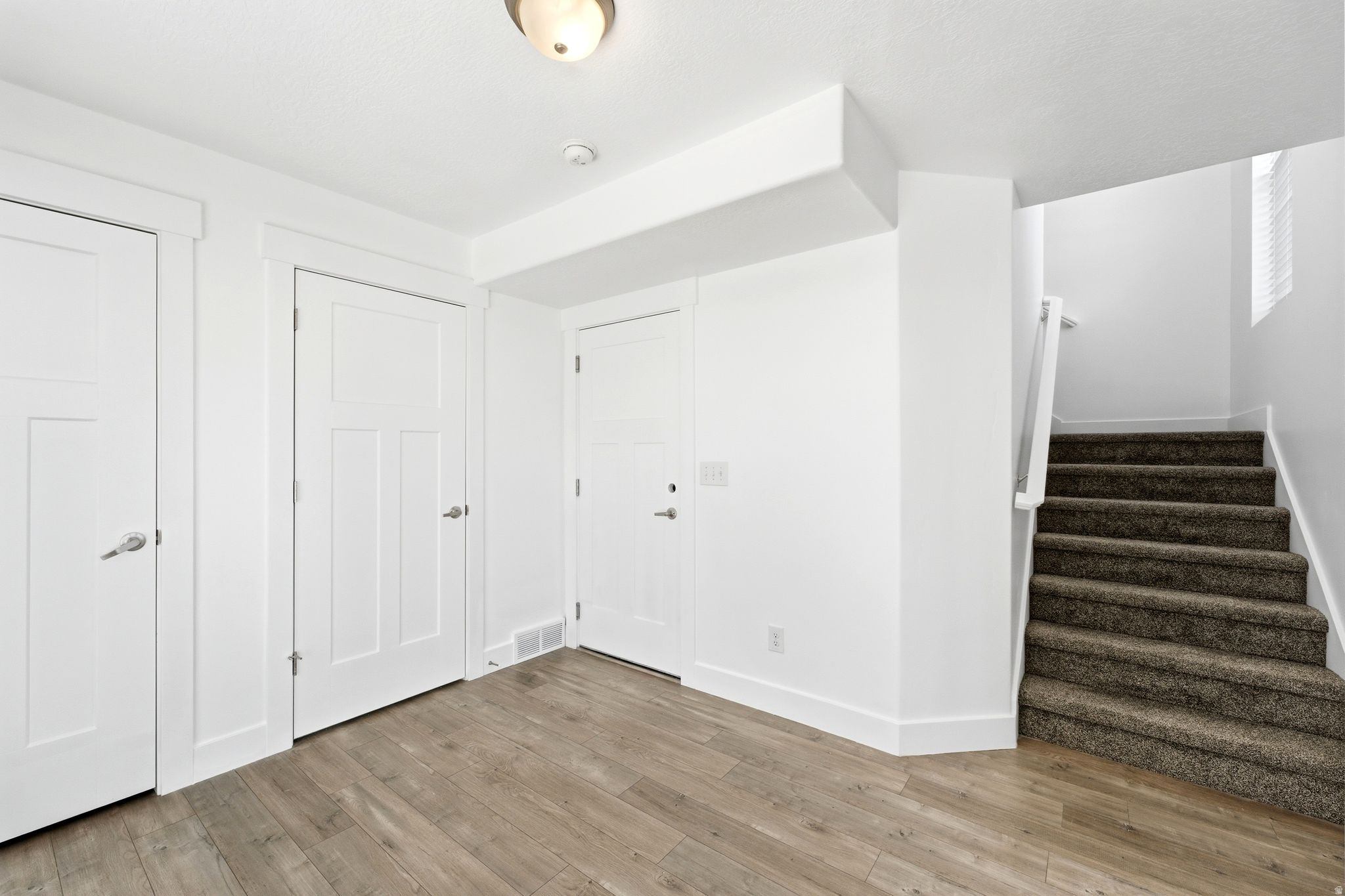 MUIRHOUSE - Residential