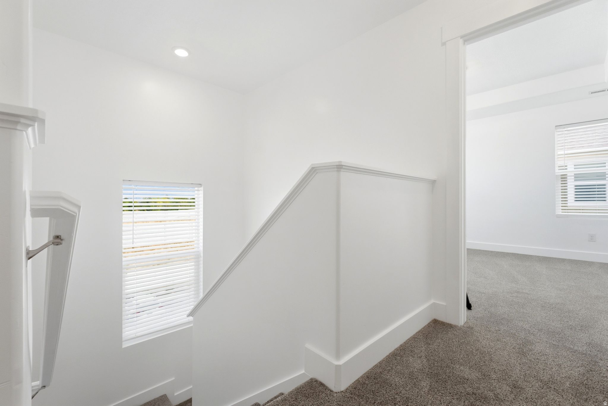 MUIRHOUSE - Residential