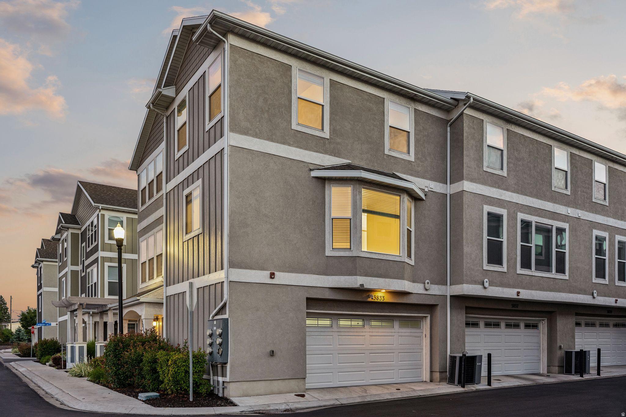 MUIRHOUSE - Residential