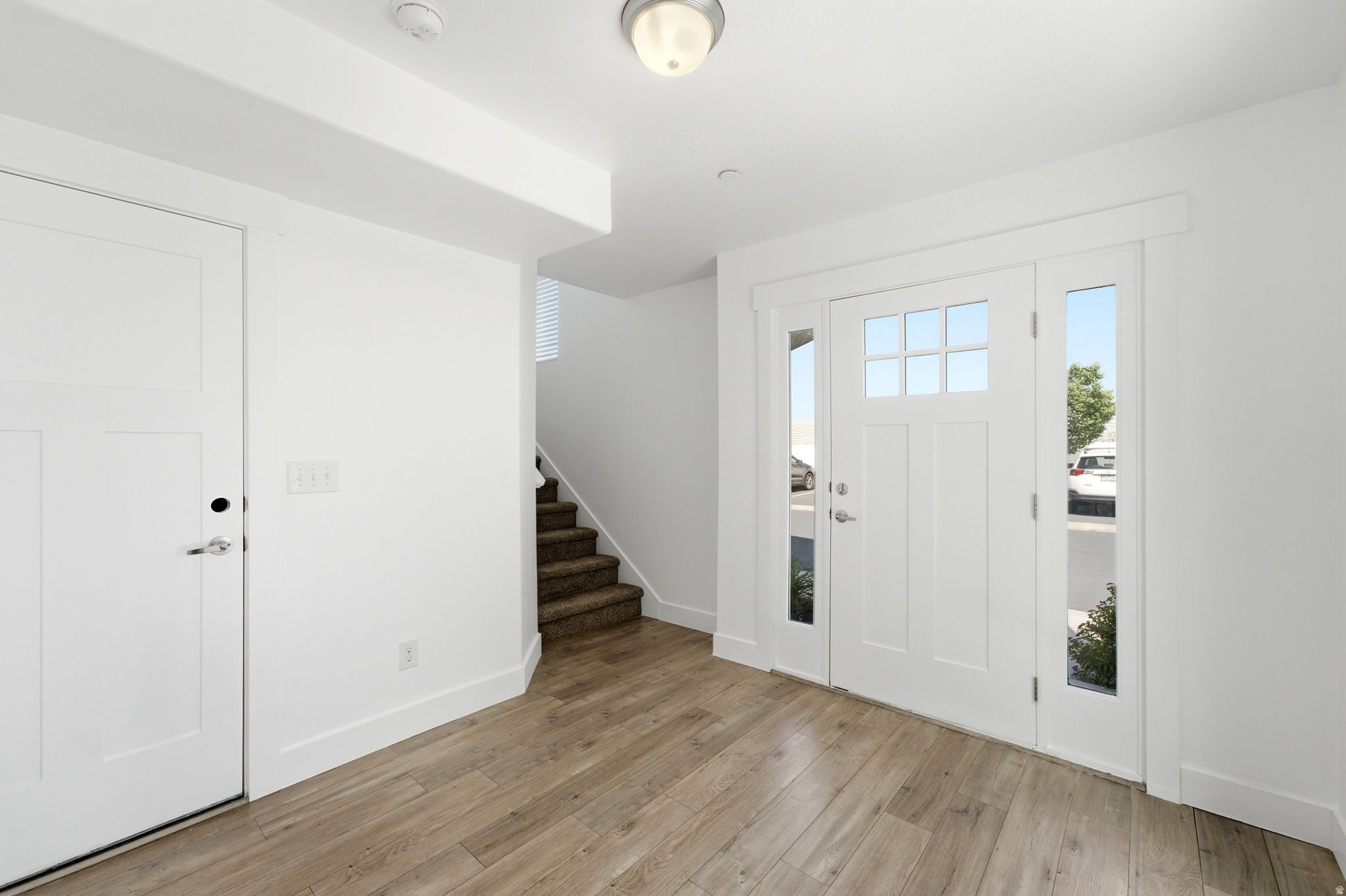MUIRHOUSE - Residential