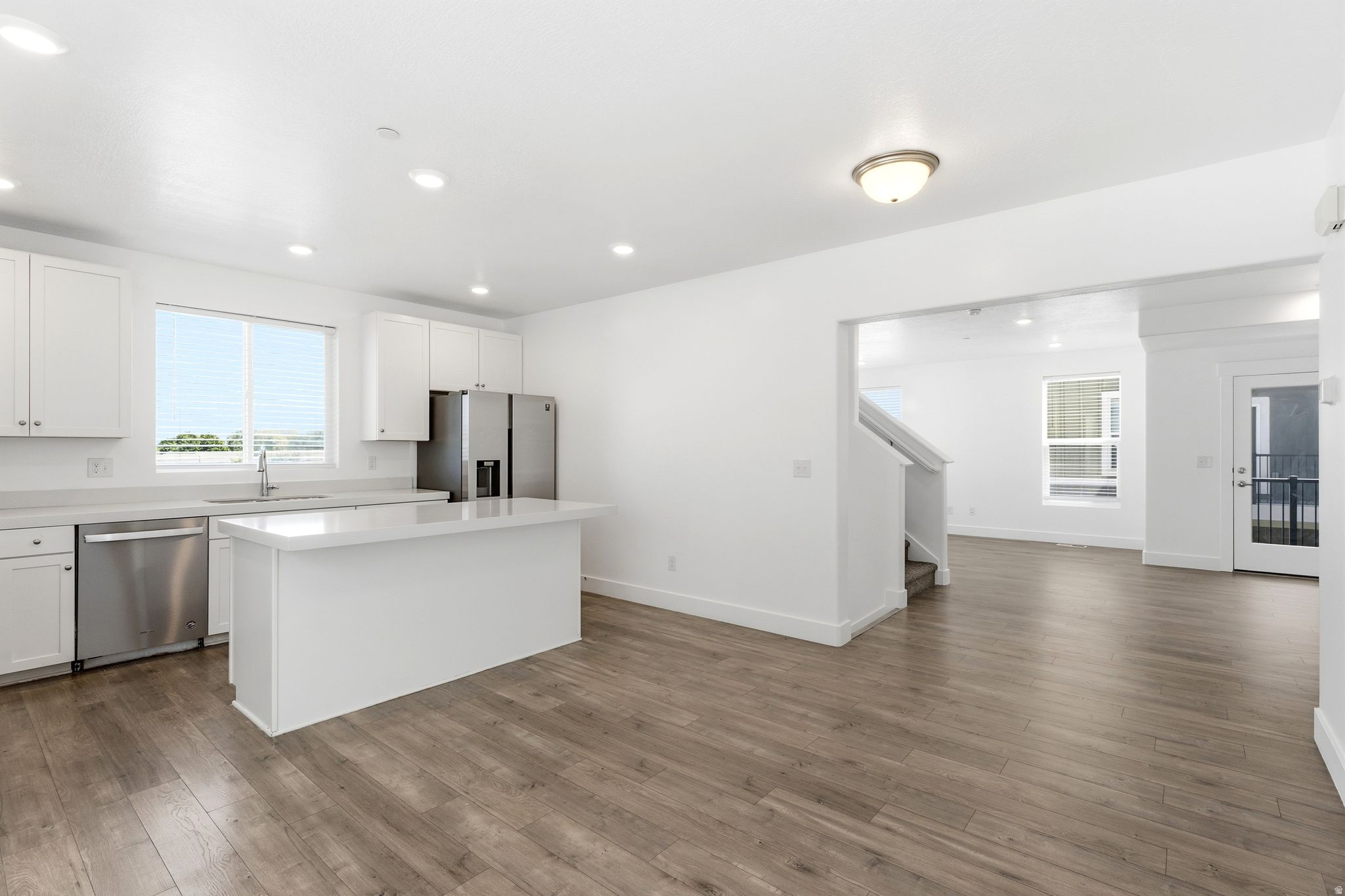 MUIRHOUSE - Residential