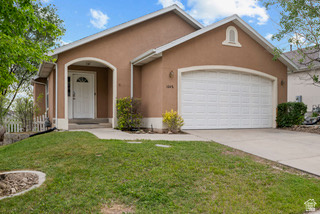 If you're looking for one of the lowest price/sqft. houses in Provo where you don't have to pay an HOA fee, you have arrived.  This home has views, dual living rooms, a large jetted tub, storage space galore, a very generous laundry room, a garage with more cabinetry than you've ever seen, easy access to mountain hiking, and a bonus room that can be used as an office/napping room/even more storage (not that you'll need it)  This house is ready for you to move in right now. Or it's ready for you to turn it into a lucrative investment. Whatever your need: it's ready. Come and take a look!