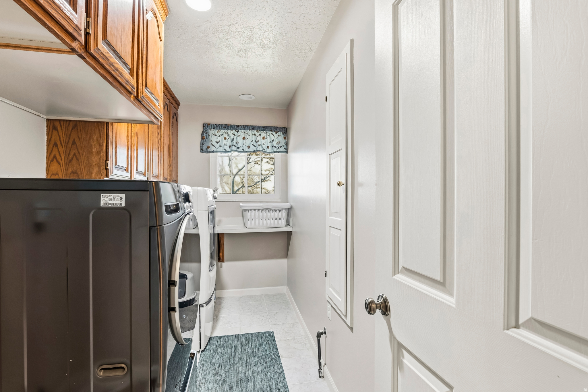 LAKEVIEW HEIGHTS - Residential