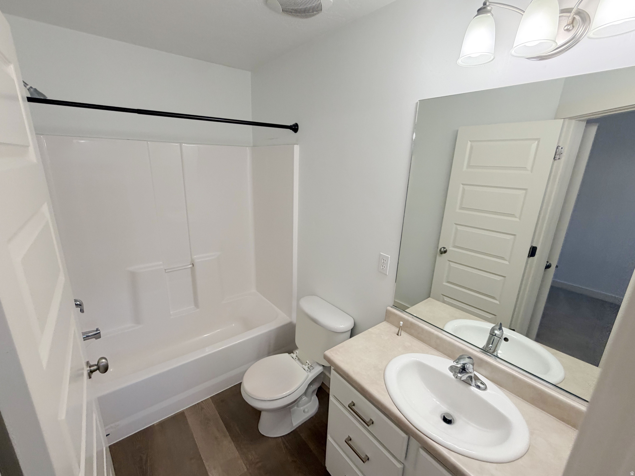 SUMMERLANE @DISTRICT - Residential